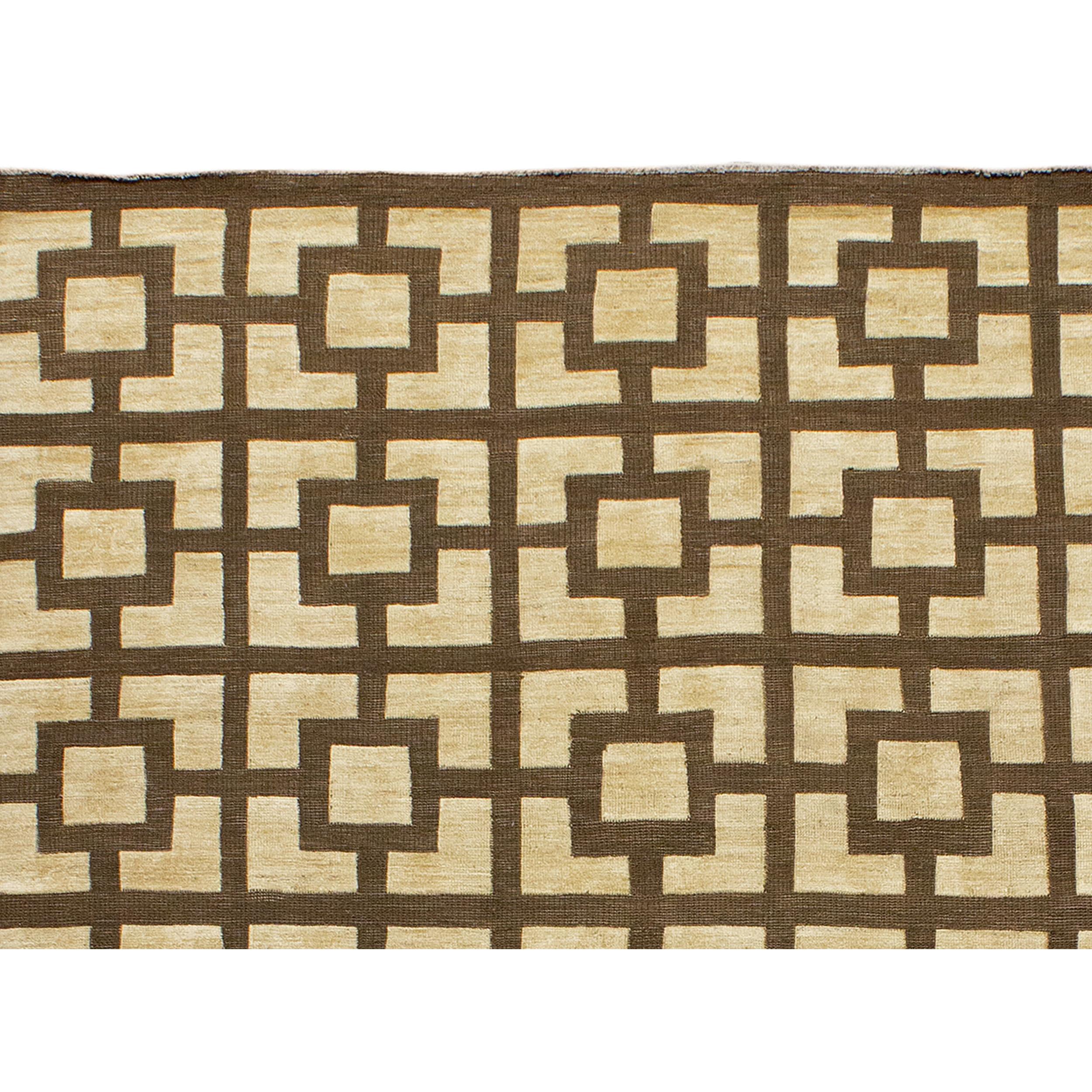 Luxury Modern Hand-Knotted Nixon Natural 10x14 Rug In New Condition For Sale In Secaucus, NJ