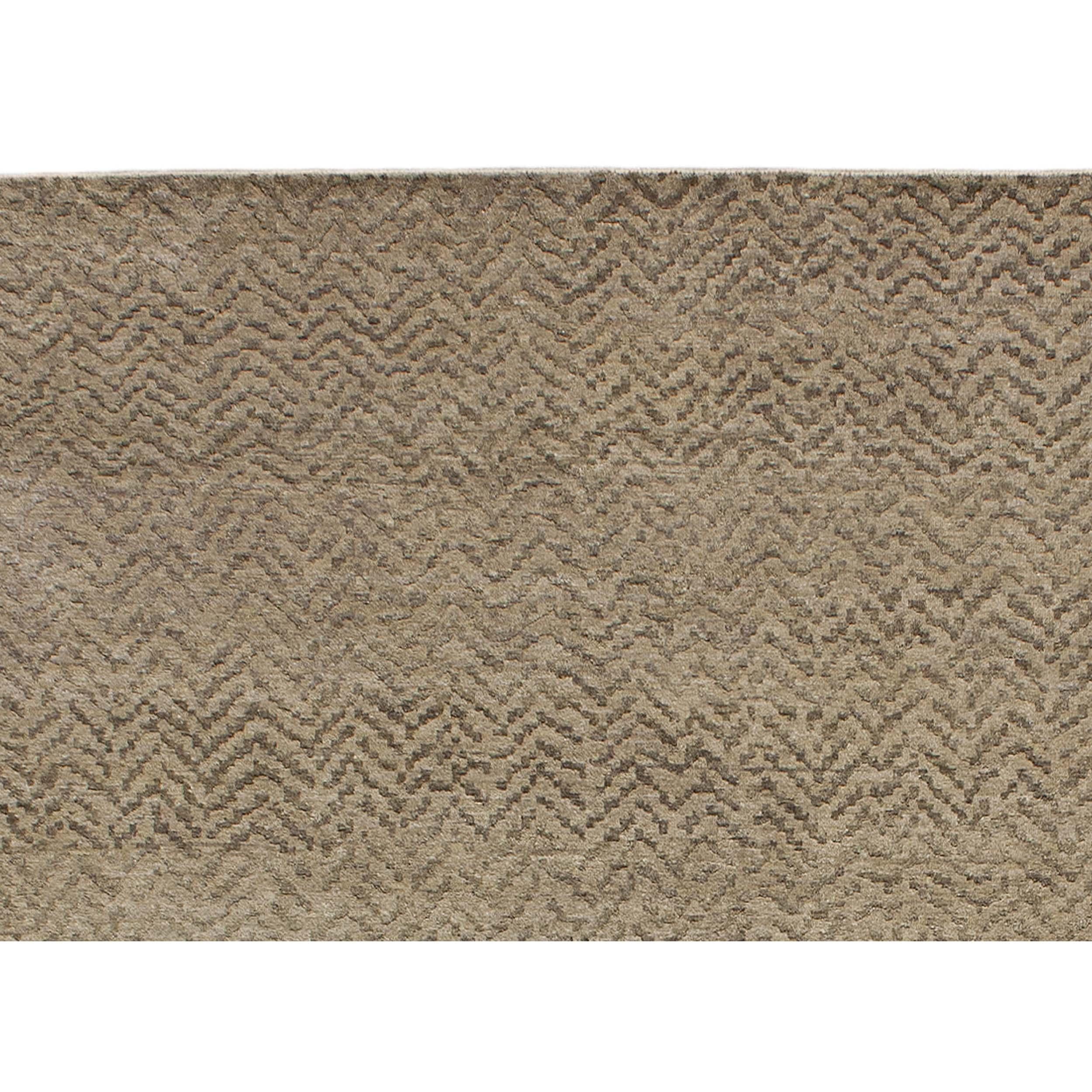 Indian Luxury Modern Hand-Knotted Regolo Birch 10x14 Rug For Sale