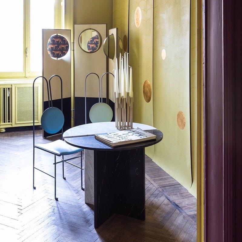 Candelabro moderno di lusso in ottone massiccio Borgia, realizzato a mano e di grandi dimensioni, di Carla Baz in vendita 4