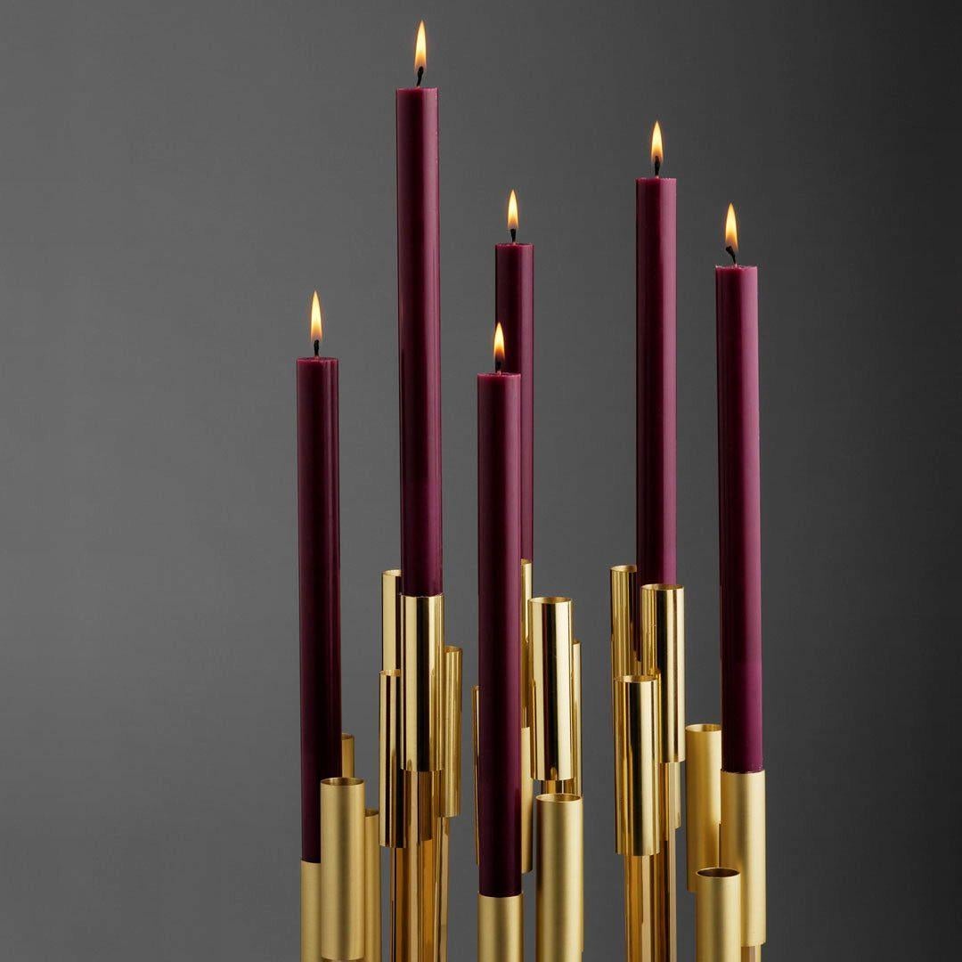 Candelabro moderno di lusso in ottone massiccio Borgia, fatto a mano e di piccole dimensioni, di Carla Baz in vendita 5