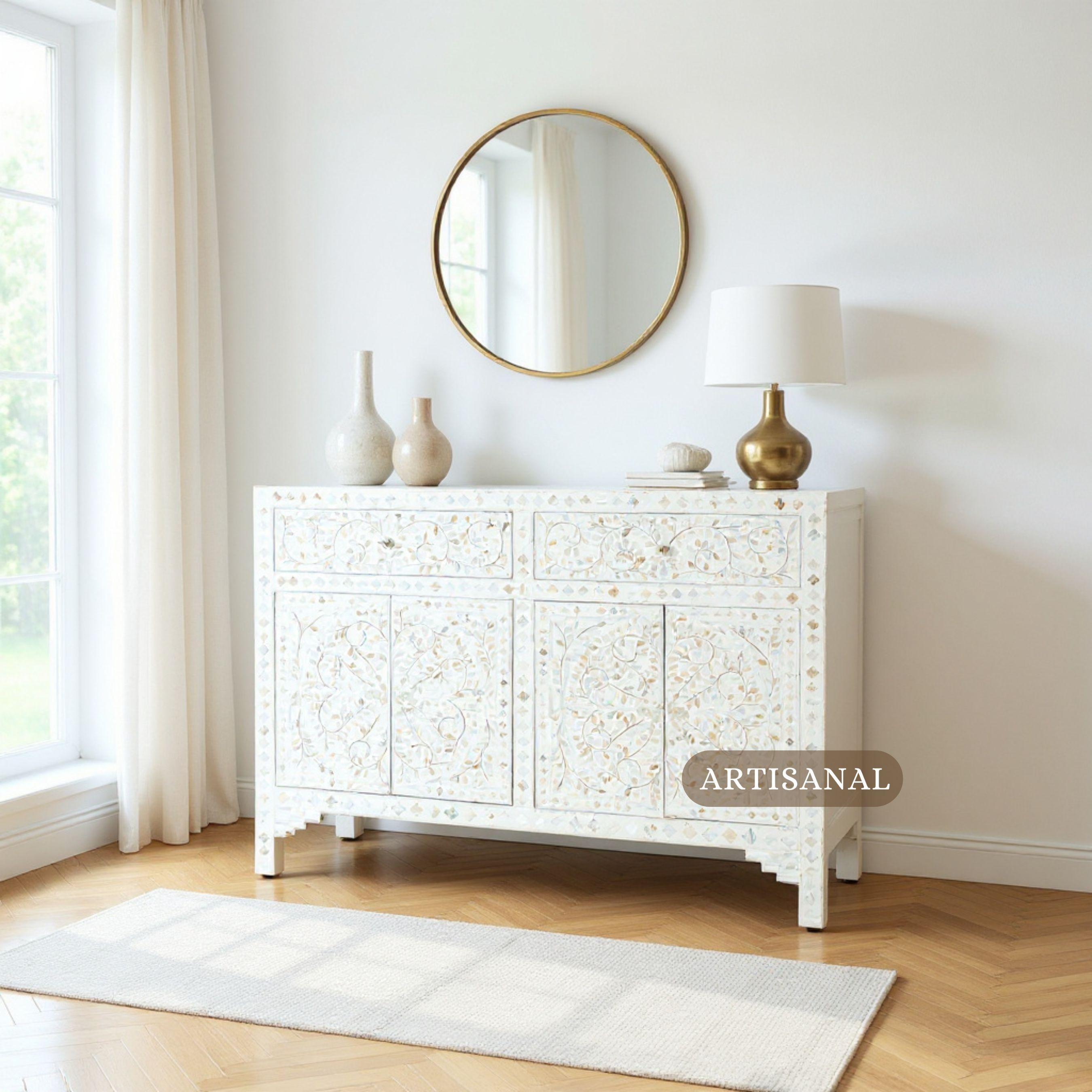 Mobile buffet di lusso con intarsi in madreperla di Artisanal in vendita 2