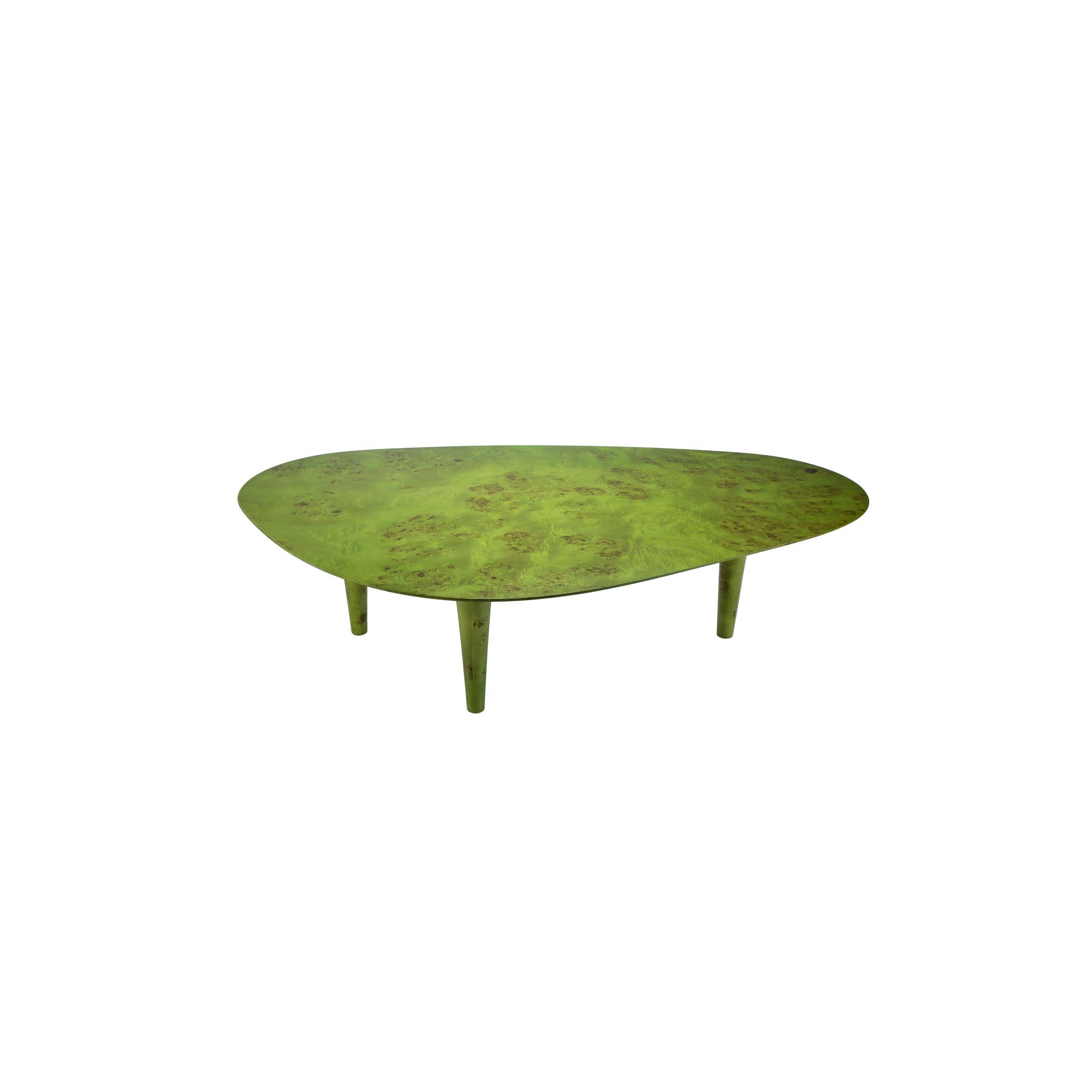 Moderne Table basse de luxe de forme organique avec placage de loupe posé à la main en vente