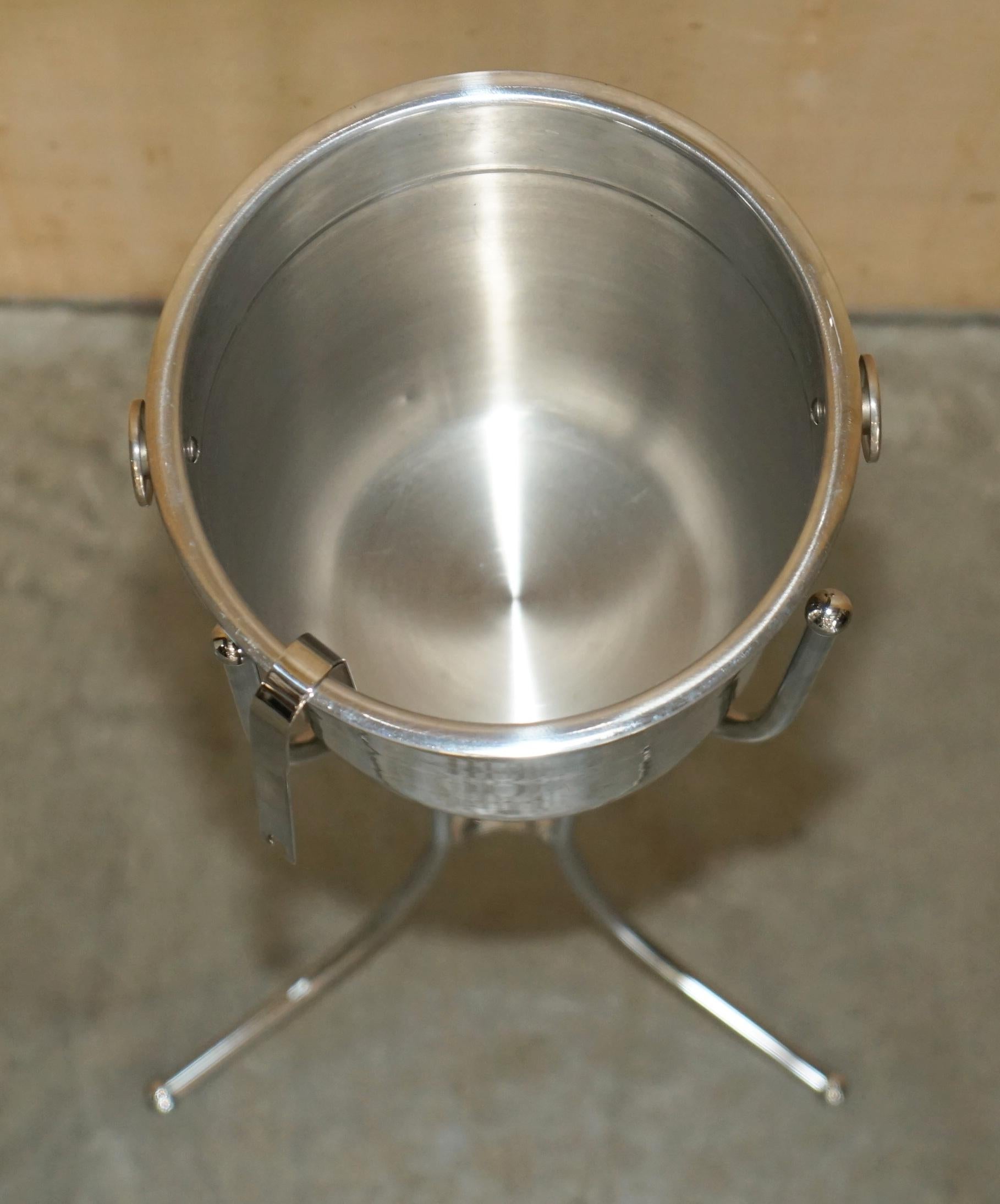 LUXURY PAIR OF CHAMPAGNE BUCKETS ON STANDS IN STAINLESS STEEl For Sale 12