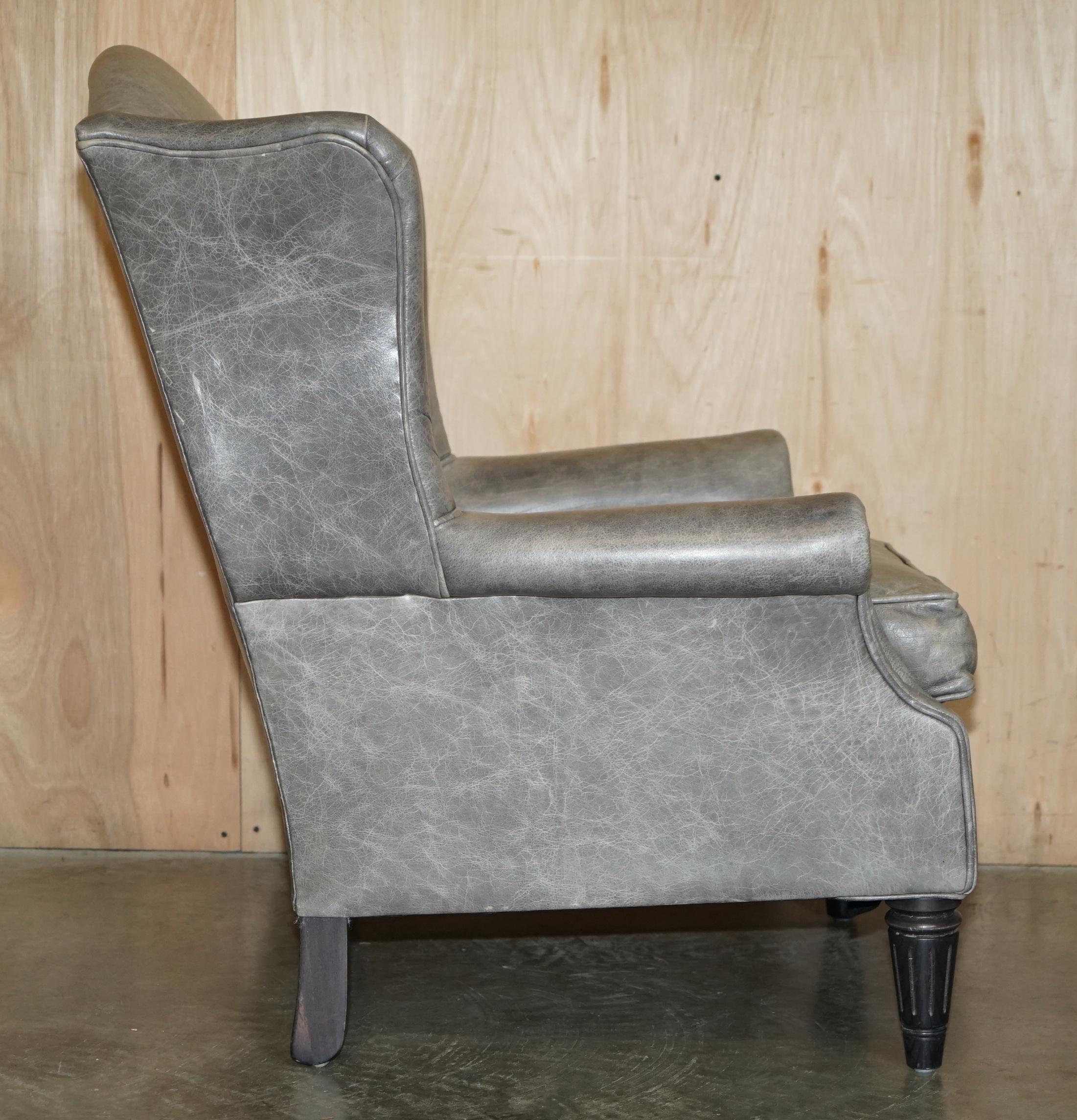 LUXURY PAIR OF CONTEMPORARY GREY BLUE LEATHER WINGBACK ARMCHAIRS EBONISED LEGs For Sale 4