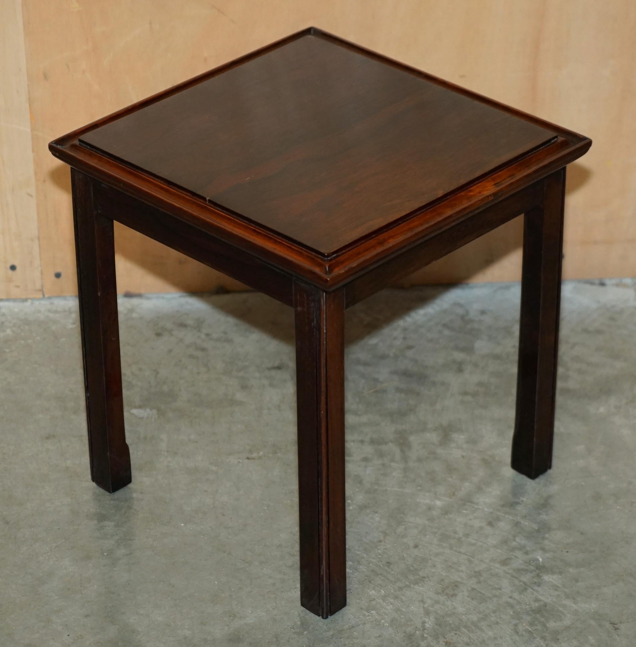 LUXURY PAIR OF SMALL MID CENTURY MODERN HARDWOOD SIDE END LAMP WiNE TABLES For Sale 4