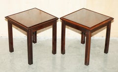 LUXURY PAIR OF SMALL MID CENTURY MODERN HARDWOOD SIDE END LAMP WiNE TABLES
