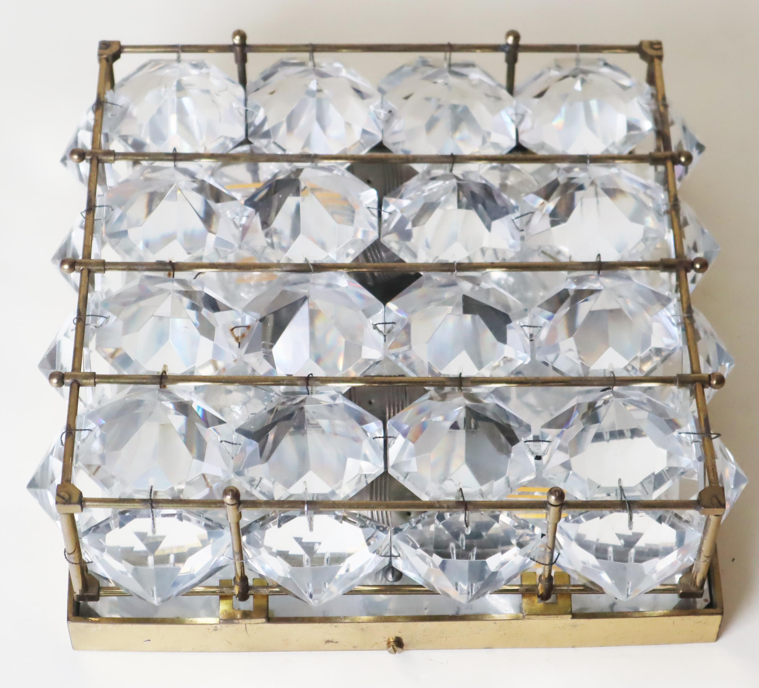 Focaccina di lusso con diamanti Brilliante di Palwa in cristallo al piombo e ottone in vendita 4