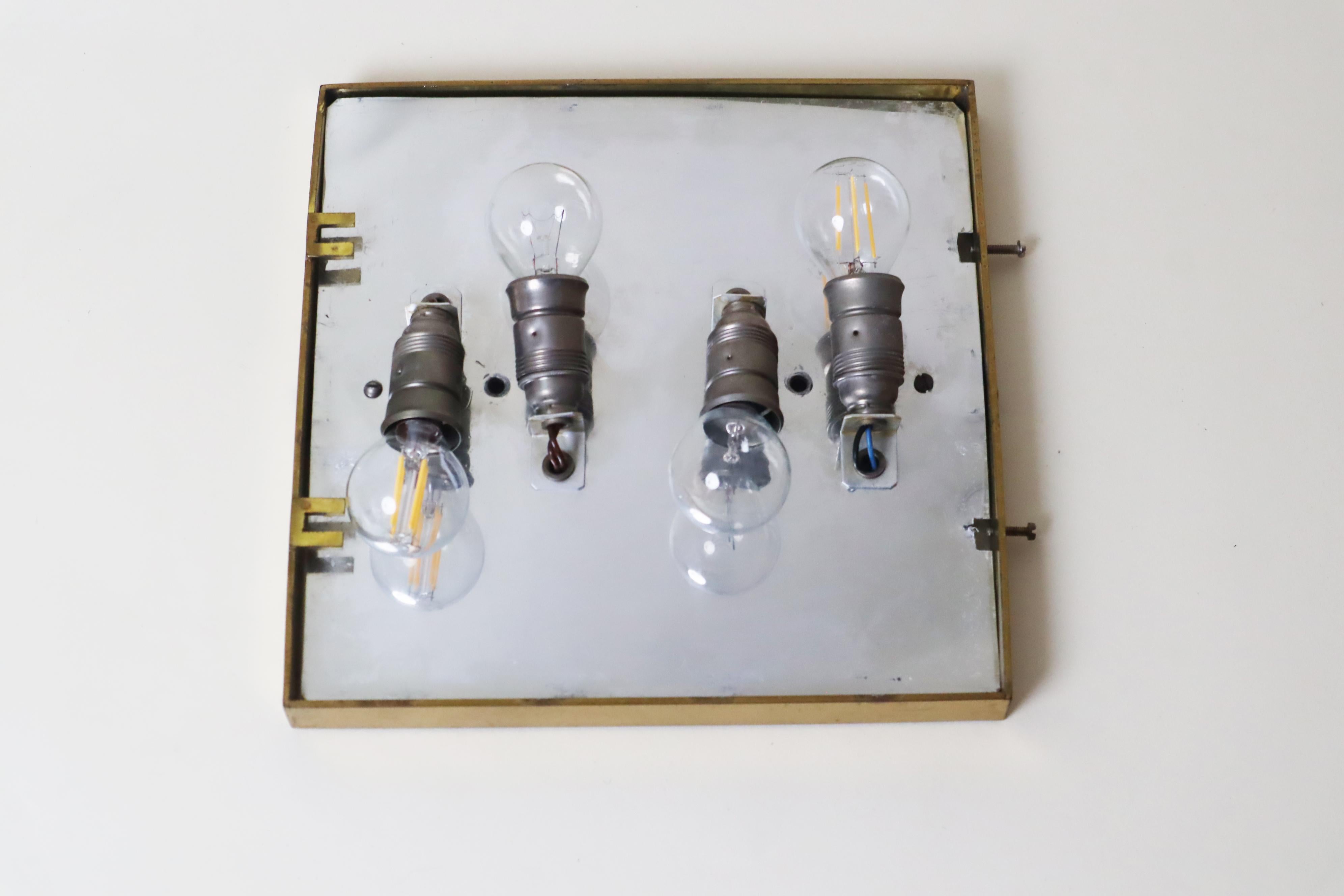 Focaccina di lusso con diamanti Brilliante di Palwa in cristallo al piombo e ottone in vendita 8