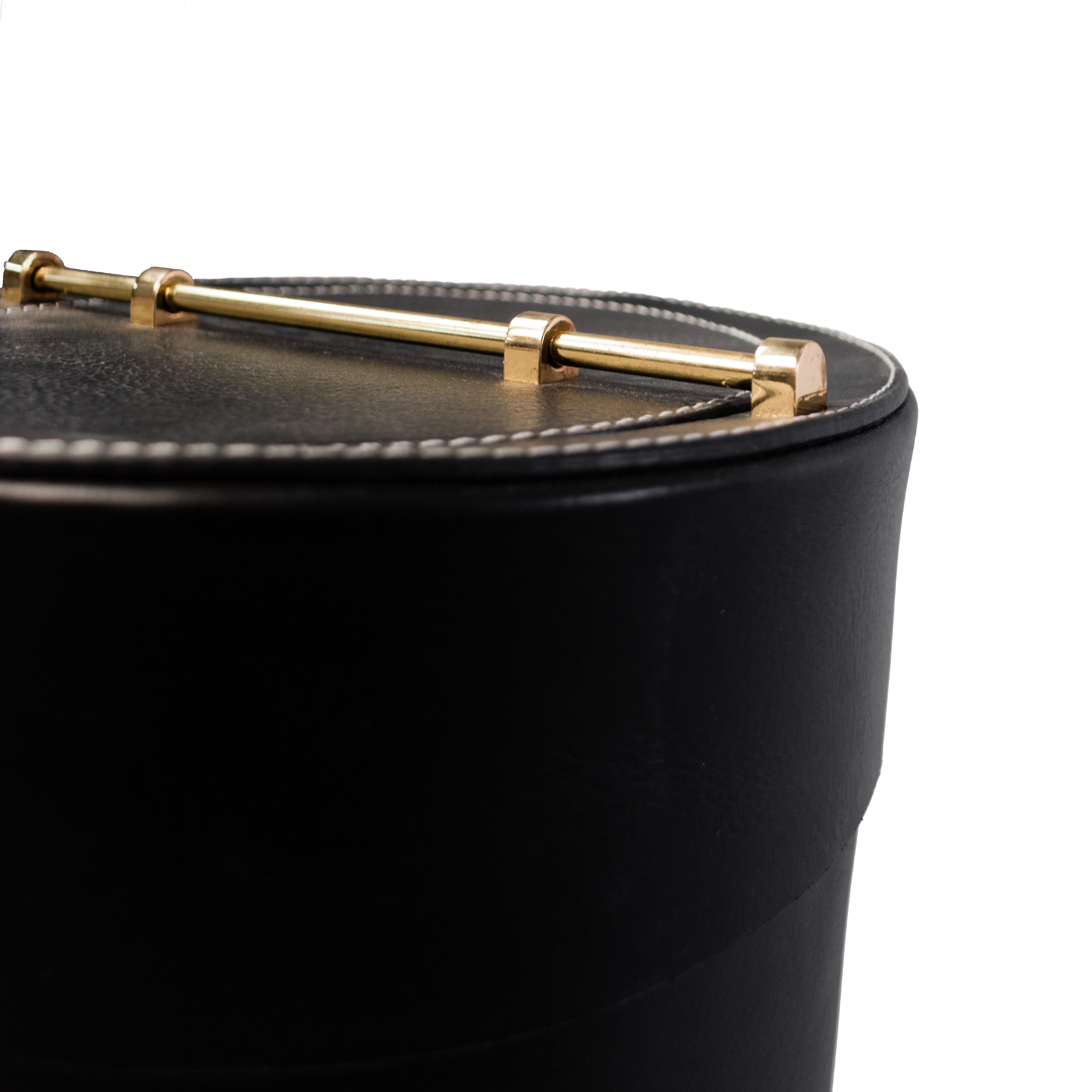Luxury Paper Bin Handcrafted in Black Cowhide Leather with Brass Details For Sale 4