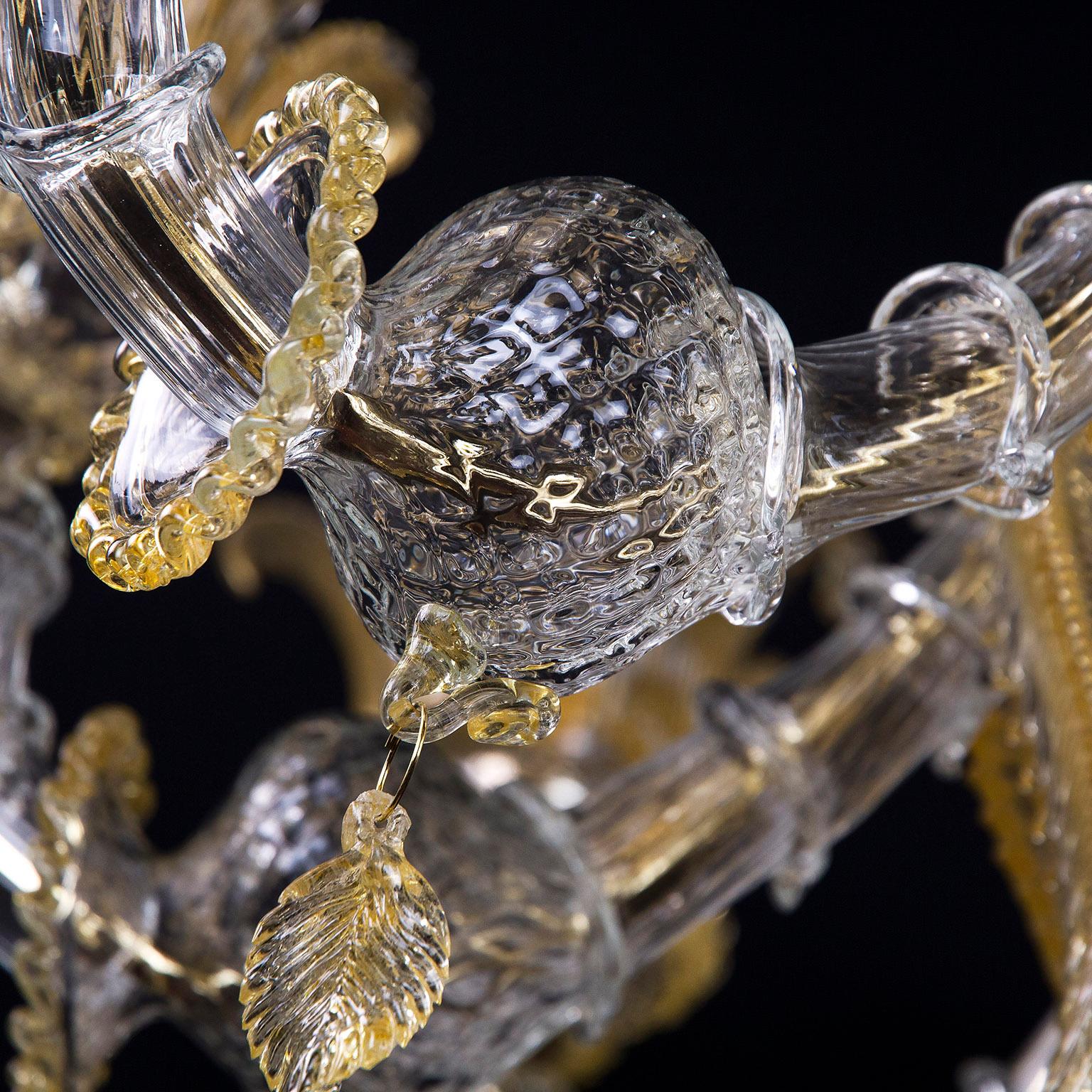 Luxus luxuriöser Rezzonico-Kronleuchter mit 12 Armen aus klarem und goldenem Muranoglas von Multiforme im Angebot 1
