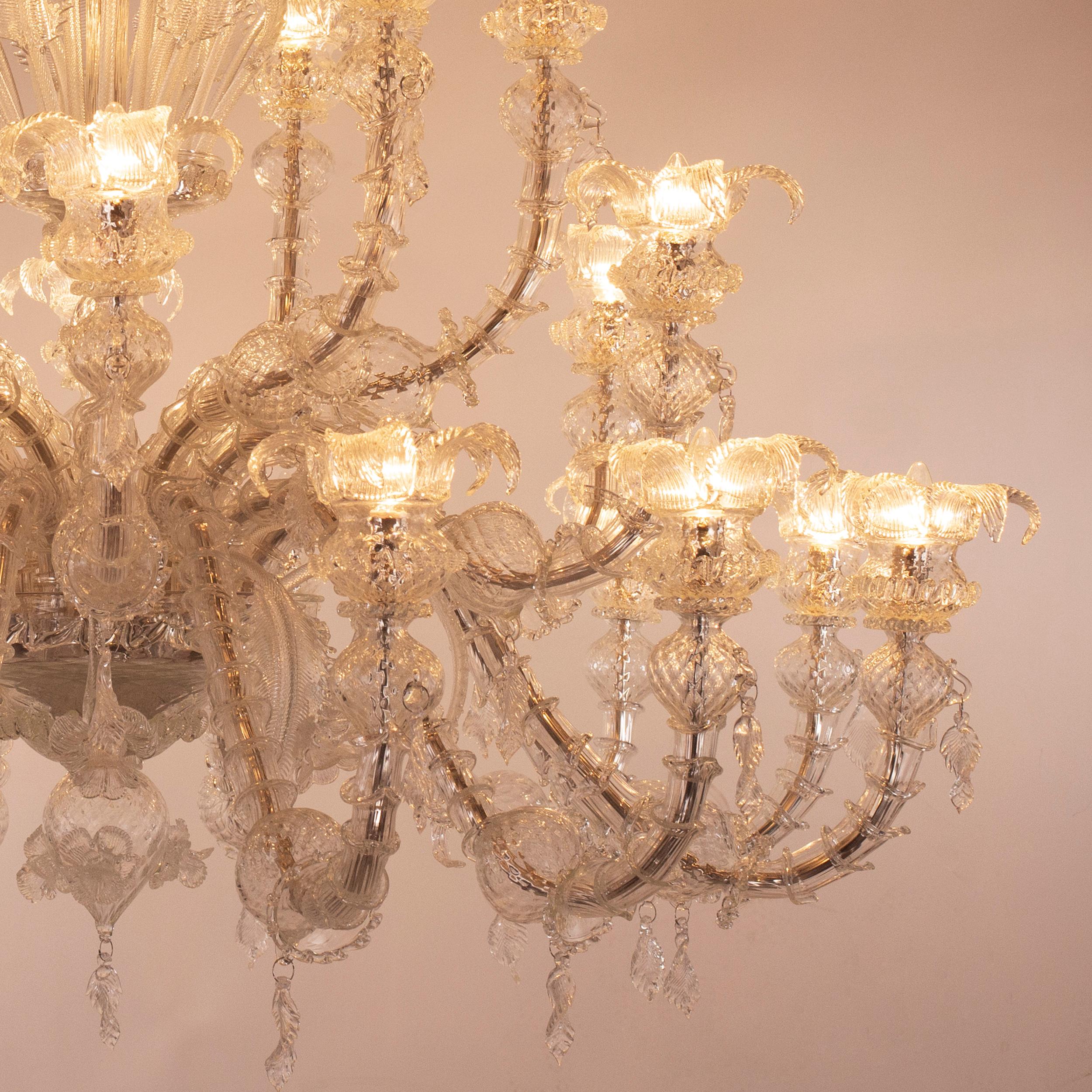 Lujo Lámpara Rezzonico 24 Brazos Cristal Murano Transparente by Multiforme Siglo XXI y contemporáneo en venta