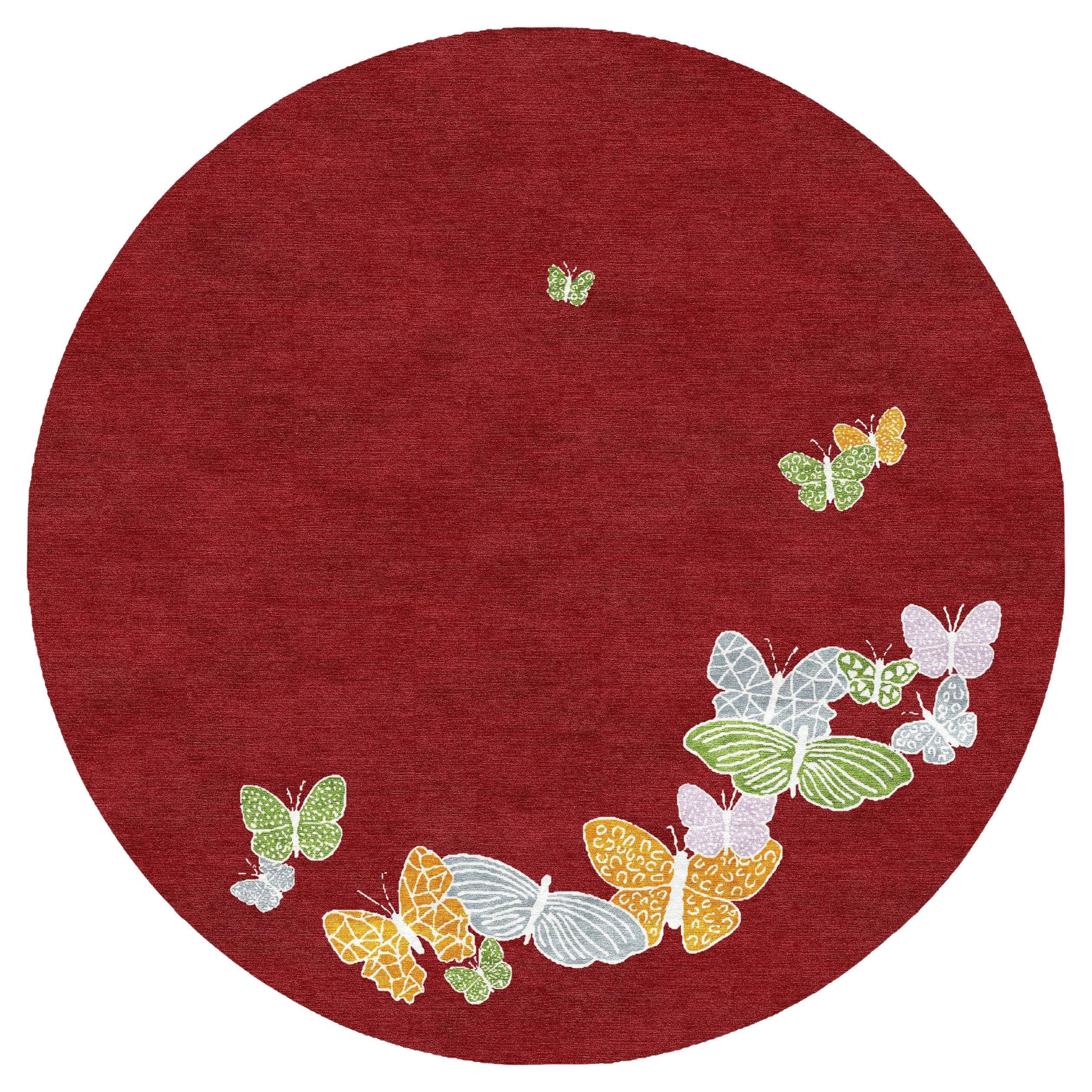 Lujosa alfombra nepalí redonda anudada a mano con forma de mariposa. Lana y seda. Rojo intenso en venta