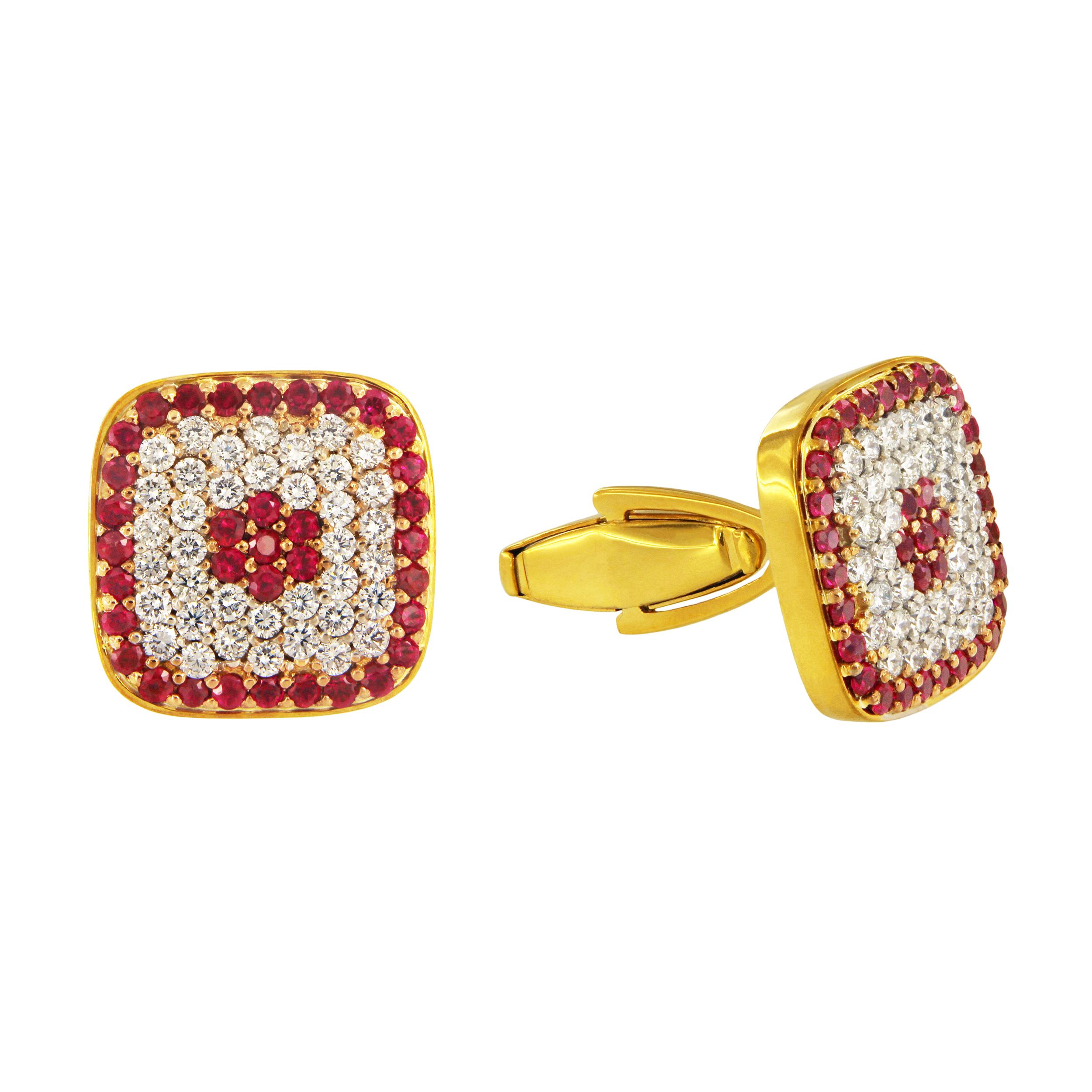 Boutons de manchette de luxe en or jaune, rubis et diamants Neuf - En vente à New York, NY