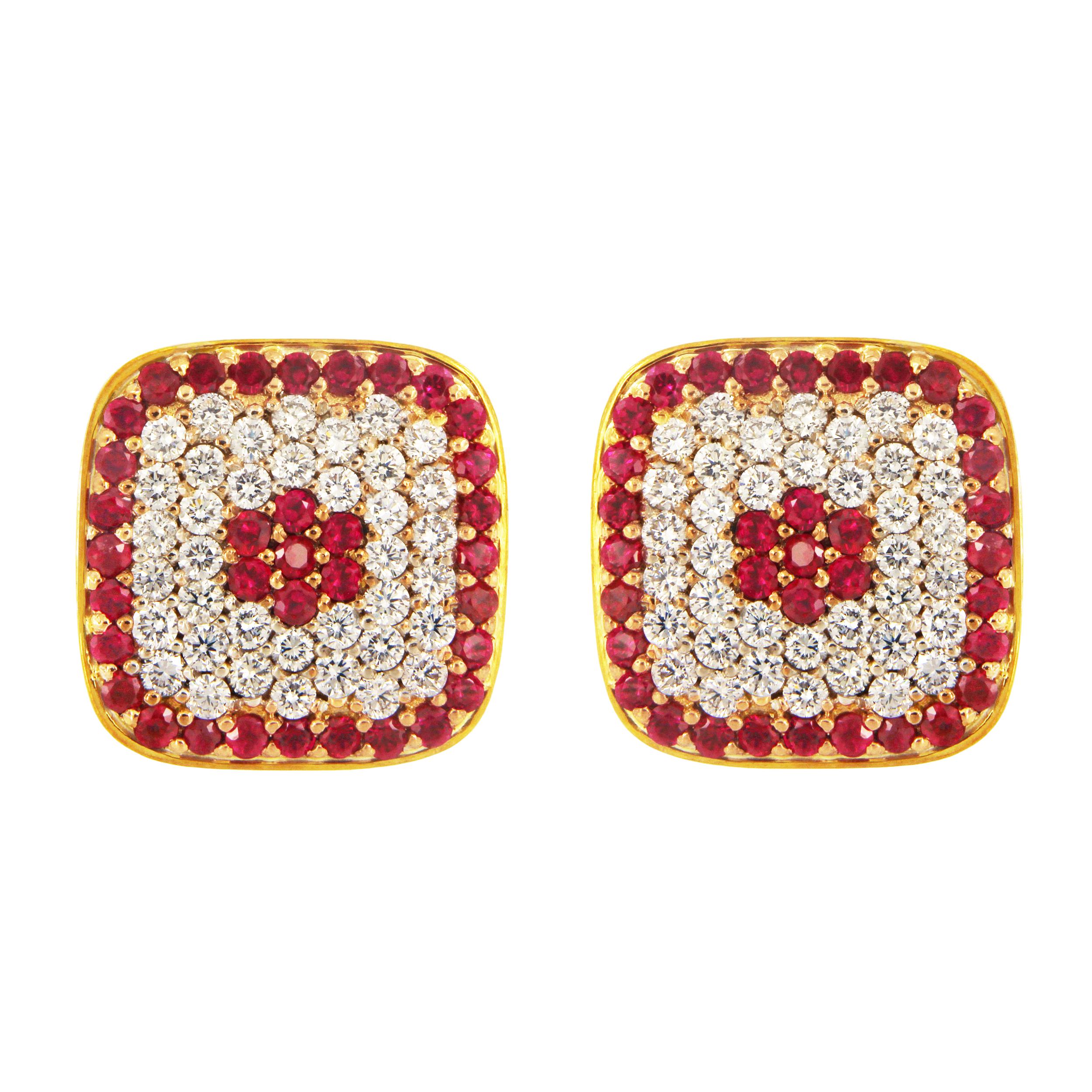 Women's or Men's Luxury Rubies & Diamond Cufflinks in Yellow Gold For Sale