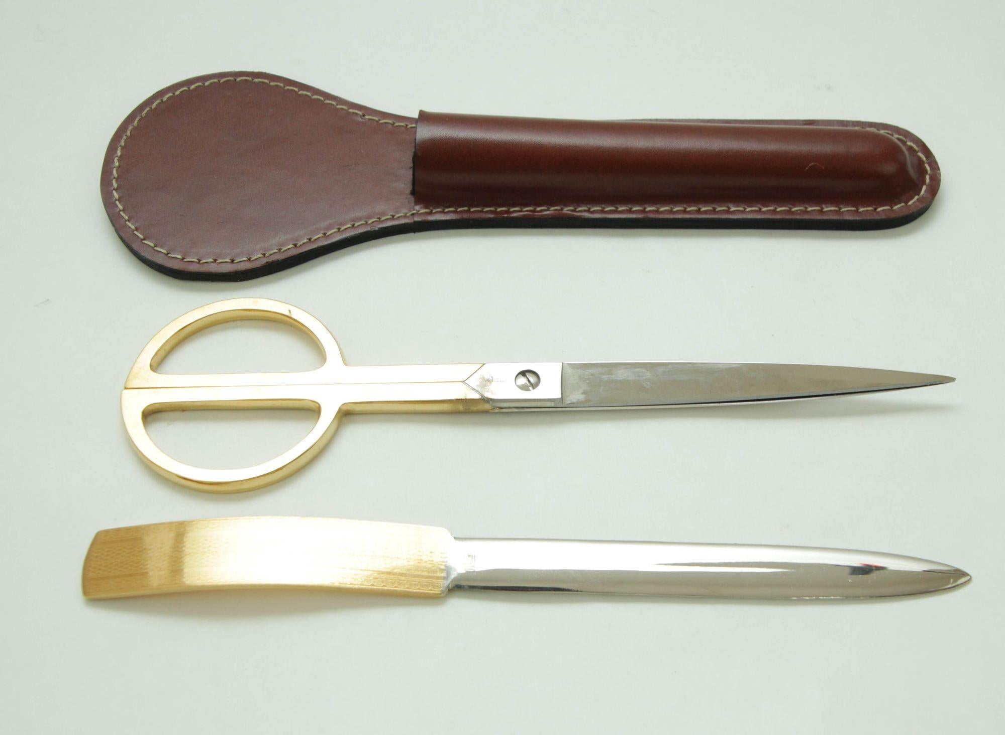 Luxuriöses Schreibtischset aus Sattelleder und Messing im Angebot 5
