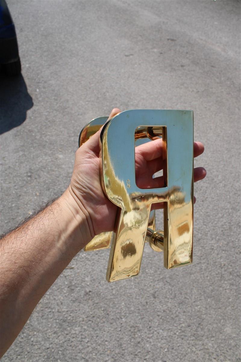 Luxury Solid Brass Handles Italian Design 1970s with Letter R Bright Gold For Sale 4