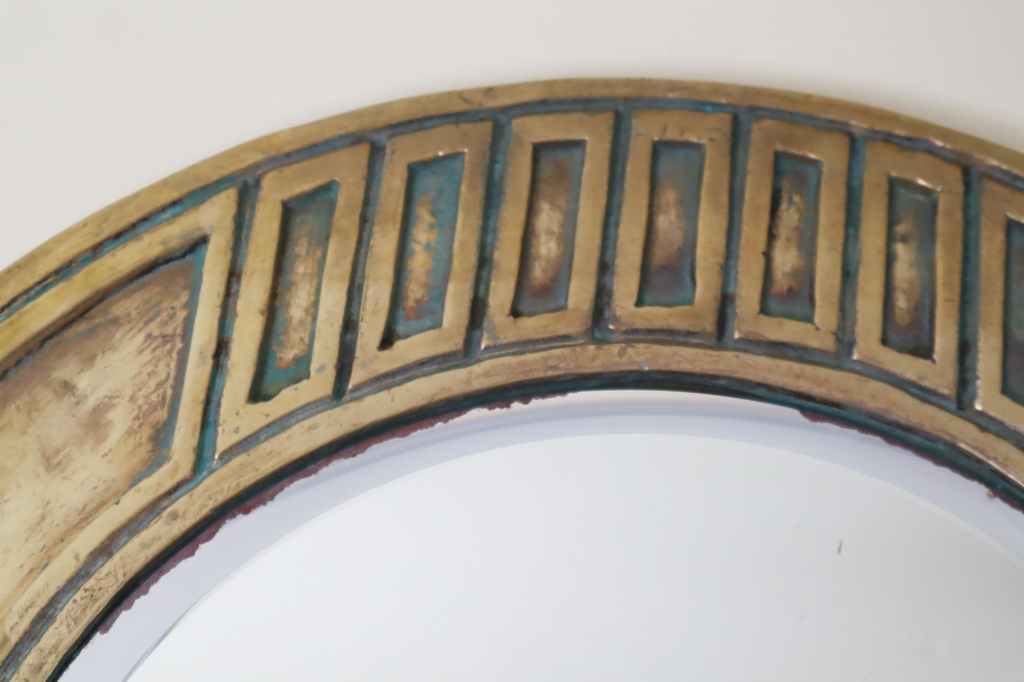 Luxueux miroir rond en laiton coulé massif au design Brutalisme du milieu du siècle en vente 2