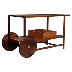 Carrello da bar di lusso in legno massiccio Pitta con design brasiliano senza tempo