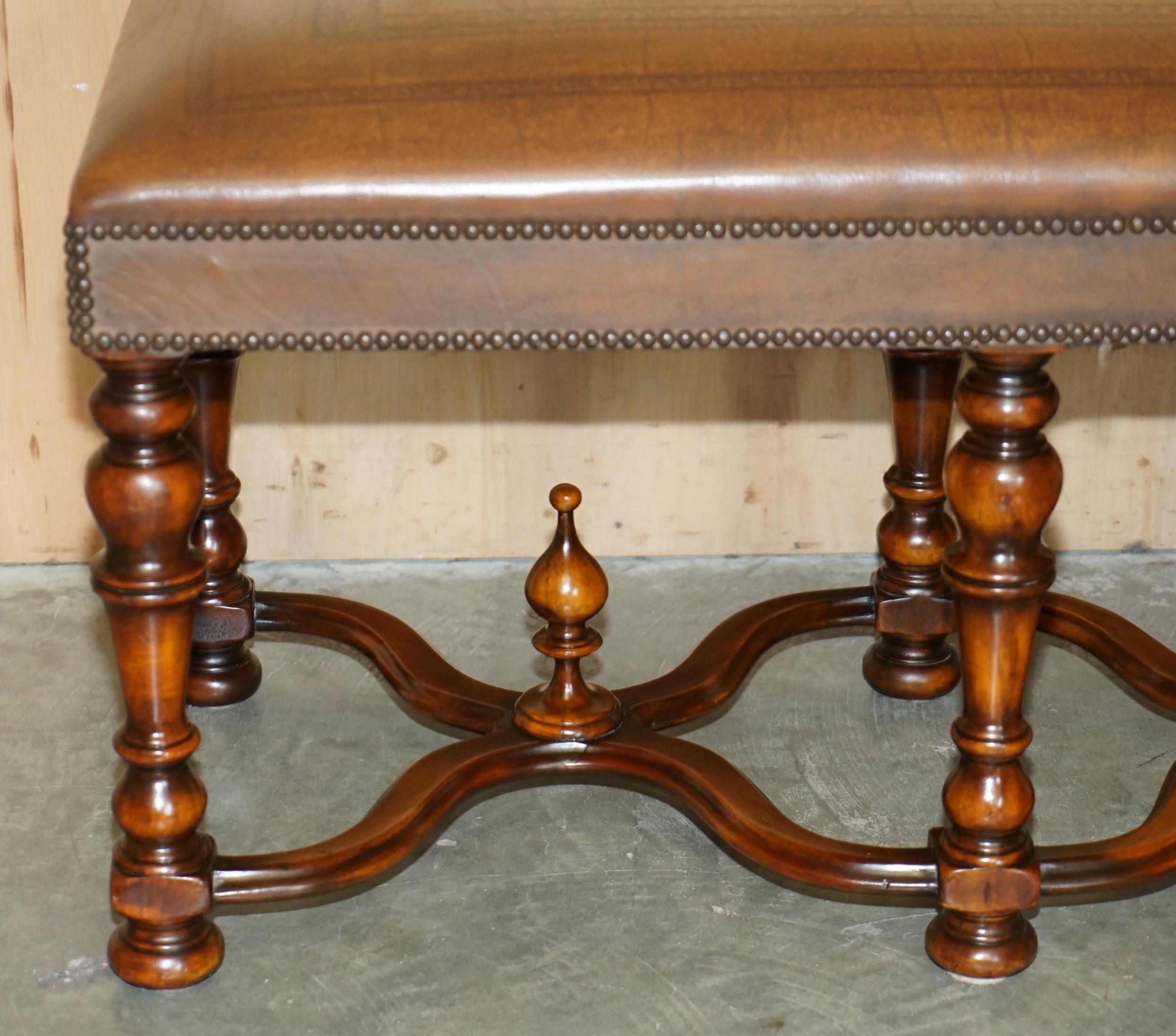 English LUXURY THEODORE ALEXANDER BROWN EMBOSSED LEATHER COMFORTABLE WiNDOW SEAT BENCH
