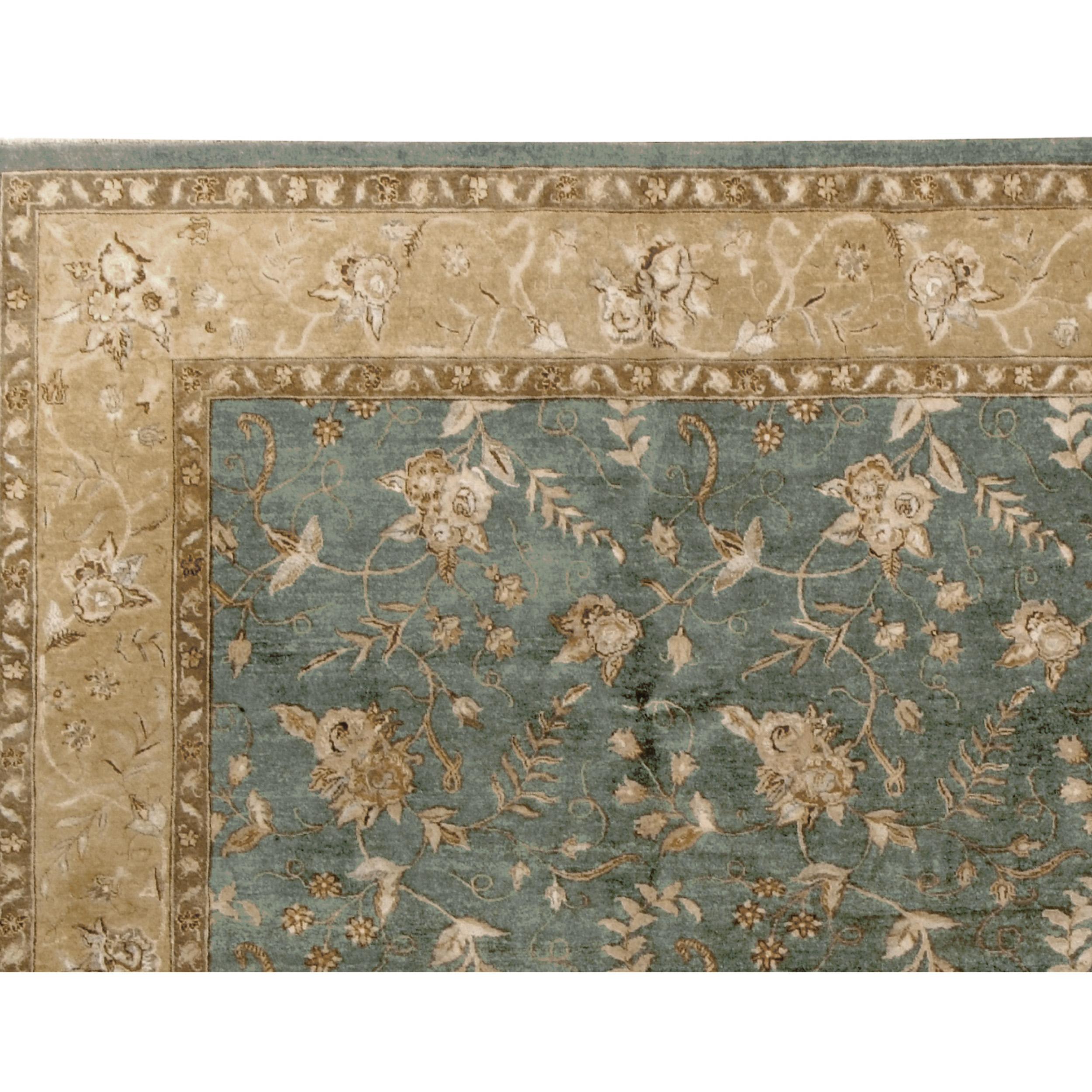 Indian Luxury Traditional Hand-Knotted Devon Blue & Beige 12X18 Rug For Sale