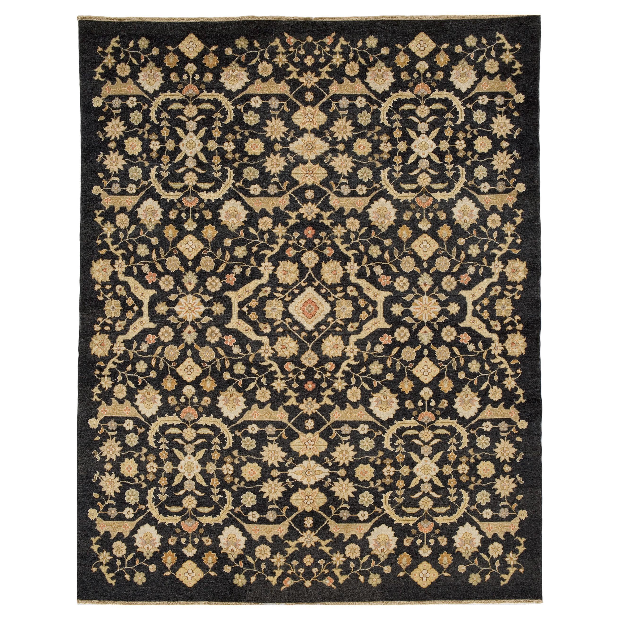 Luxury Traditional Hand-Knotted Ferrahan Black 10x14 Rug For Sale