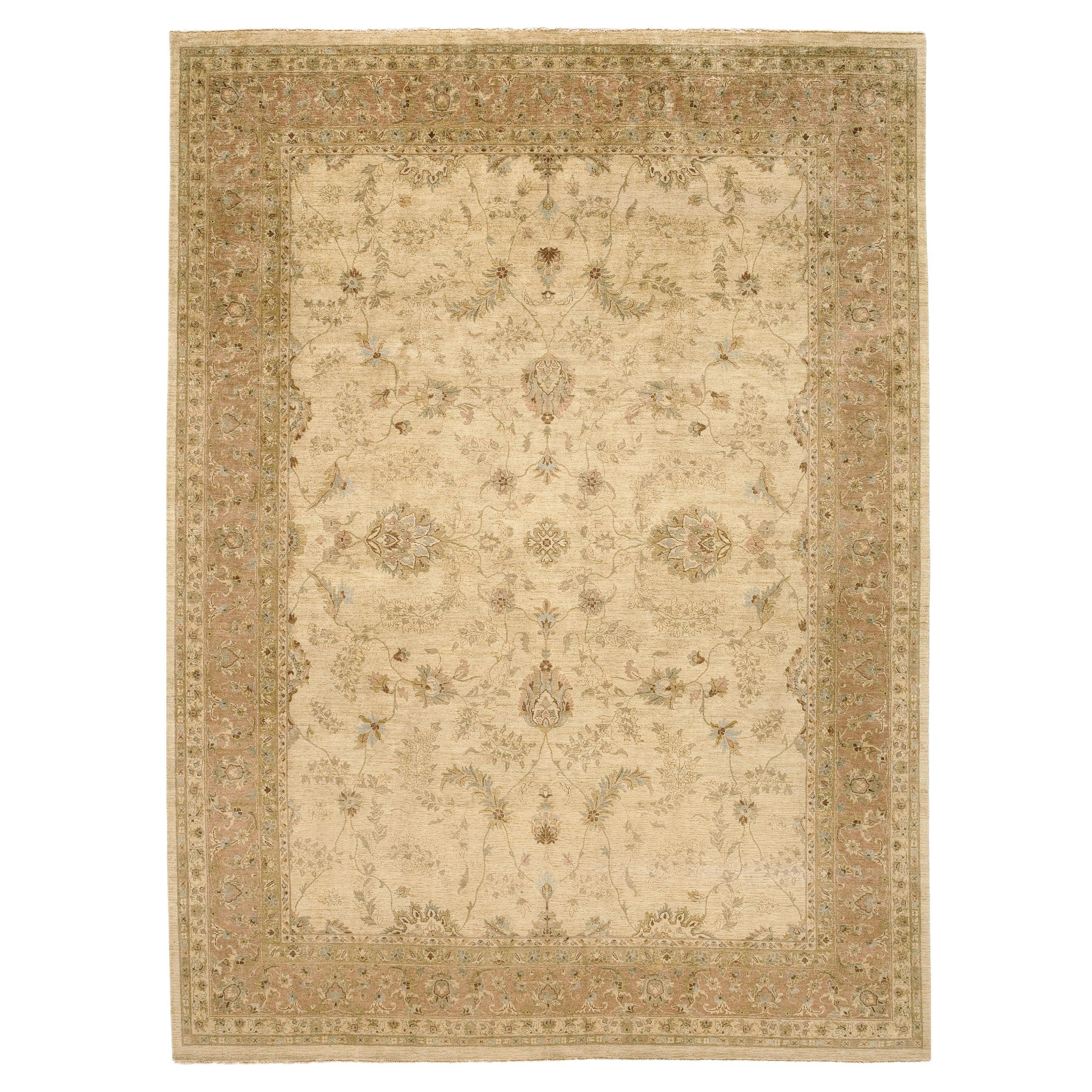 Luxury Traditional Hand-Knotted Lilihan Cream and Melon 12x18 Rug For Sale