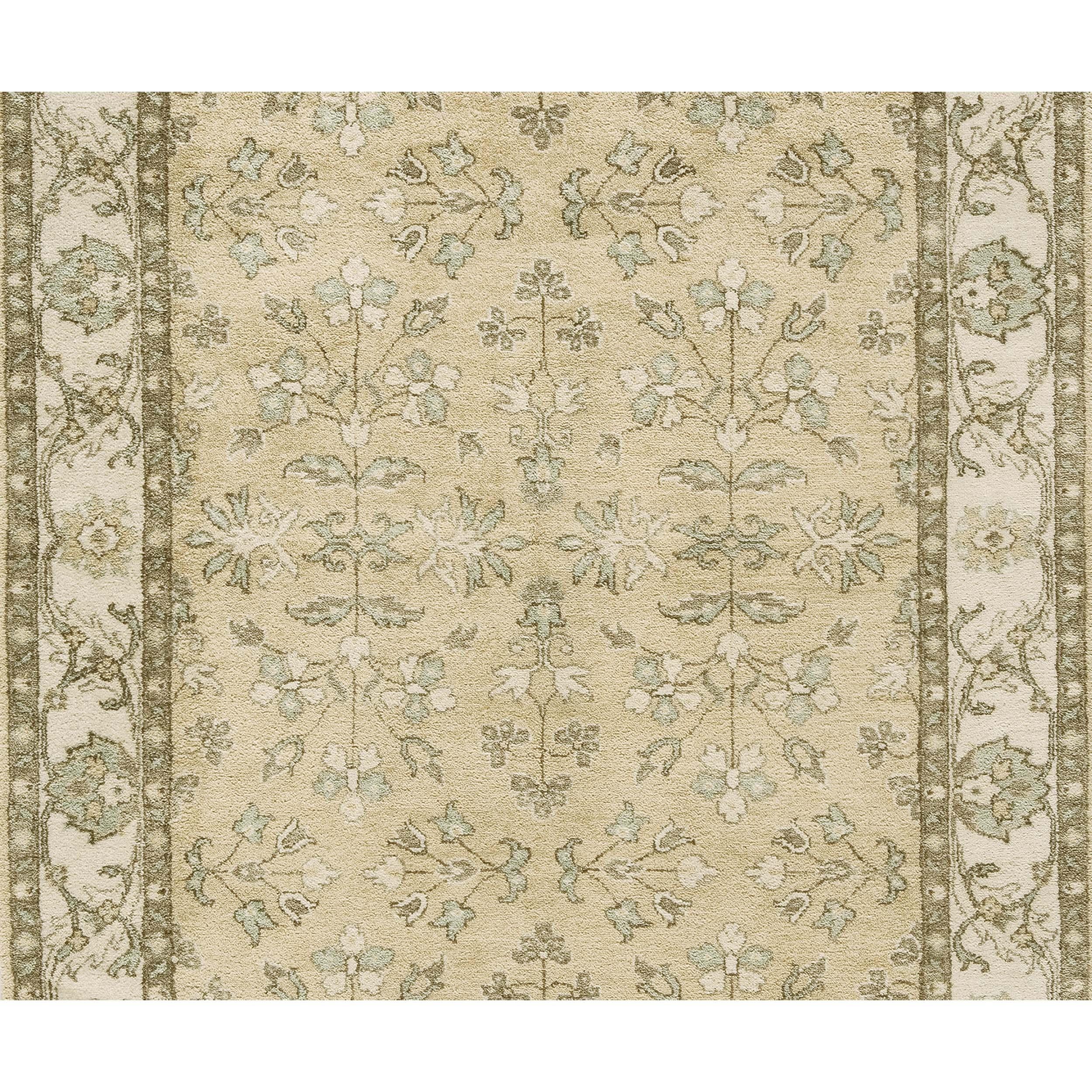 De grands motifs de tapis de village exagérés avec une palette de tons chauds. Chaque teinte est soigneusement sélectionnée, contribuant à une symphonie de chaleur qui transforme n'importe quel espace en un havre de confort et de style. Ce tapis,