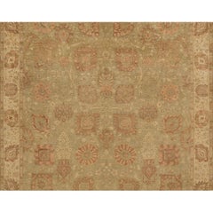 Luxury Traditional Hand-Knotted Vase Pistachio and Ivory 10x14 Rug