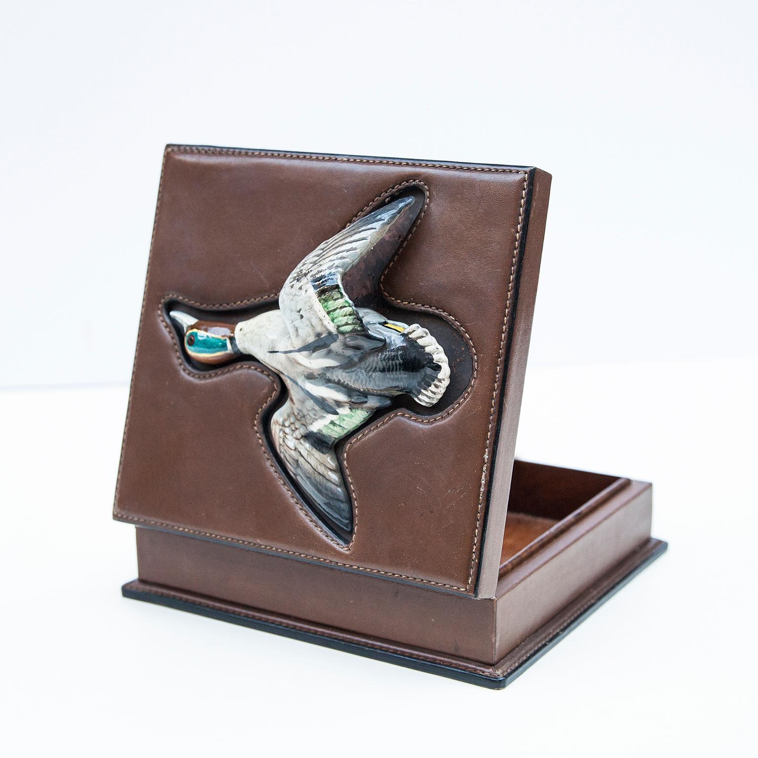 Late 20th Century Luxury Vintage Gucci Porcelain Duck Leather Box