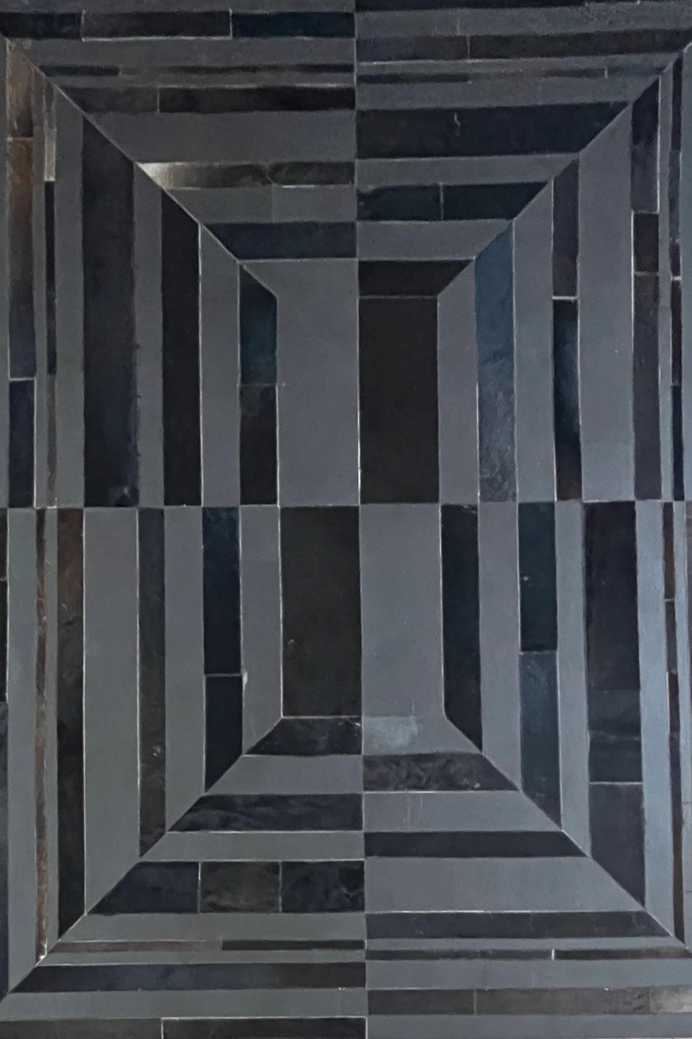 American Luxury You Don’t Need to Explain  6 x 8 Ft Leather Handmade Rug  Alcalá Design For Sale