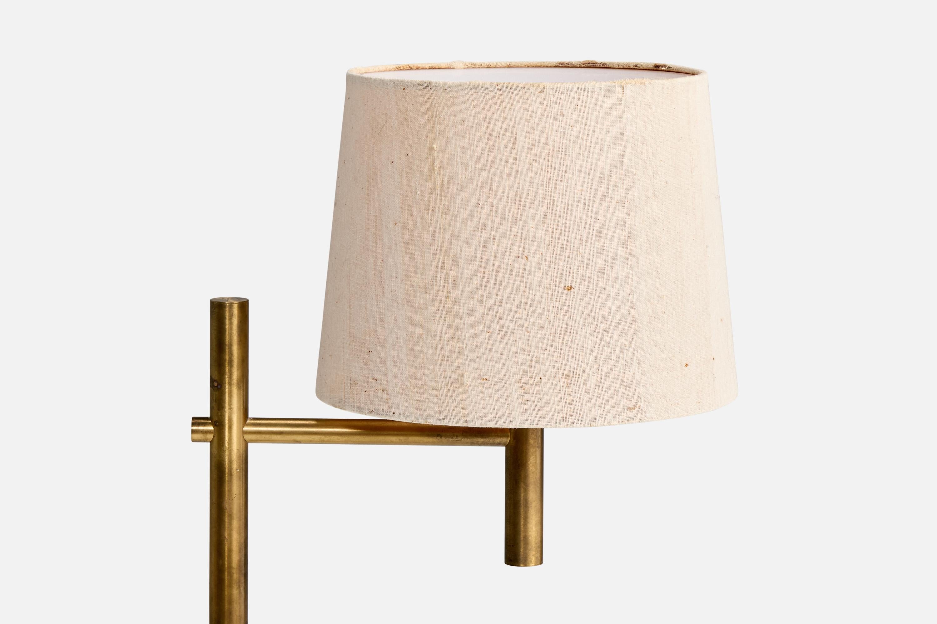 Suédois Luxus, lampadaires, laiton, acrylique, tissu, Suède, 1970 en vente