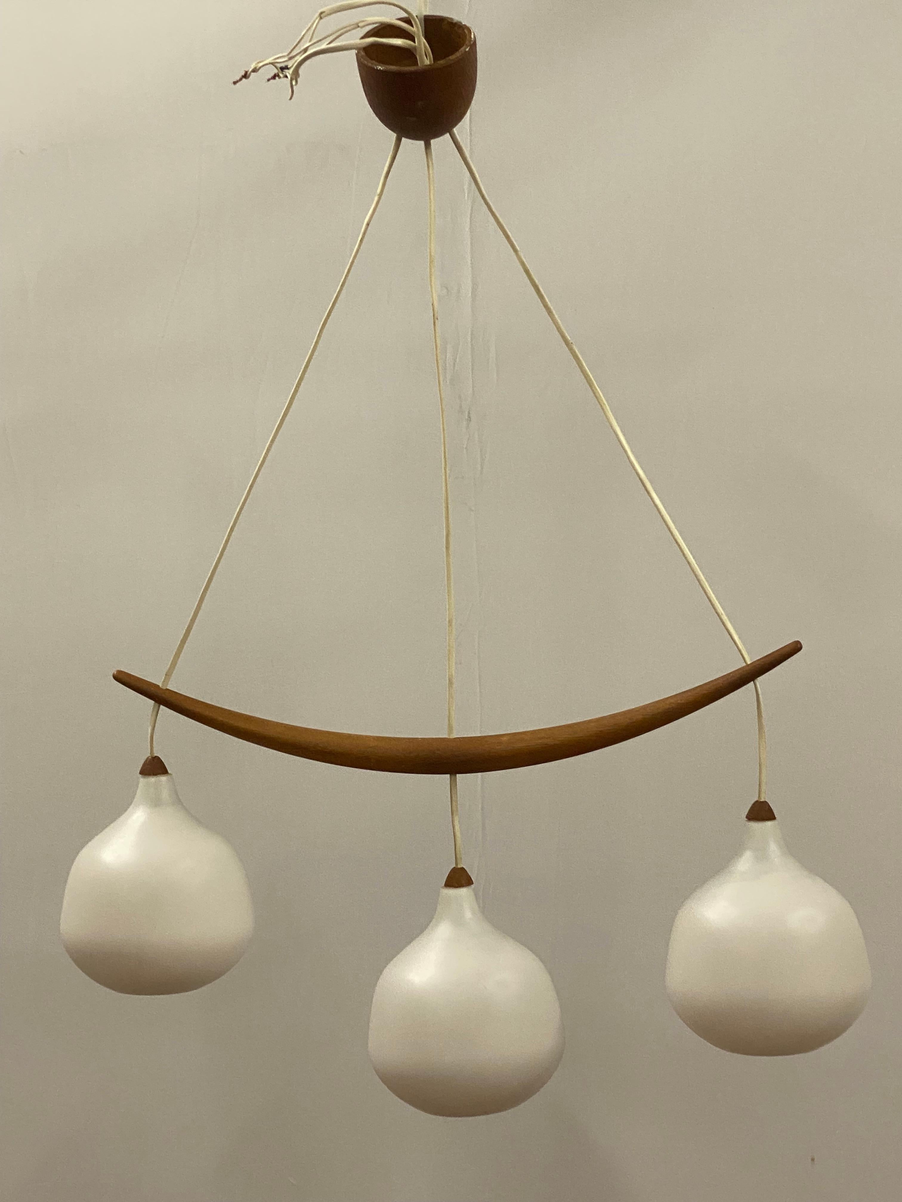 Luxus Model 512 Uno & Osten Kristiansson Bananen Triple Pendant in vendita 7