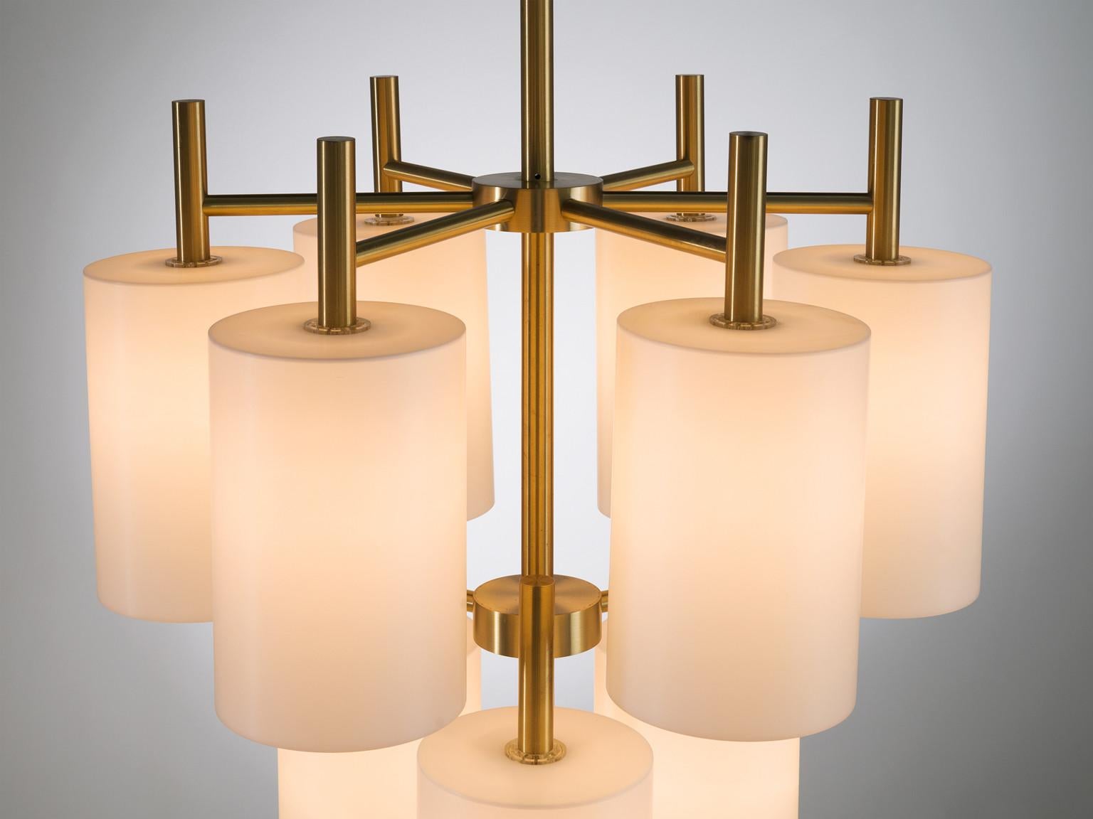 Luxus of Sweden Large Brass Chandelier with Lucite Shades  In Good Condition For Sale In Waalwijk, NL