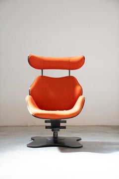 Luxus Vintage Lounge chair & hocker TOK by Toshiyuki for Stokke Norway, 			1990s