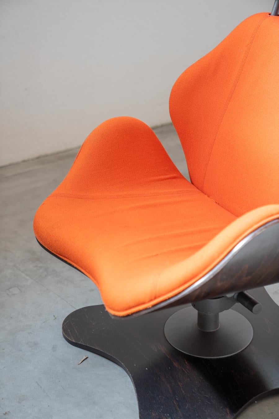 Luxus Vintage Lounge chair & hocker TOK by Toshiyuki for Stokke Norway, 			1990s 1