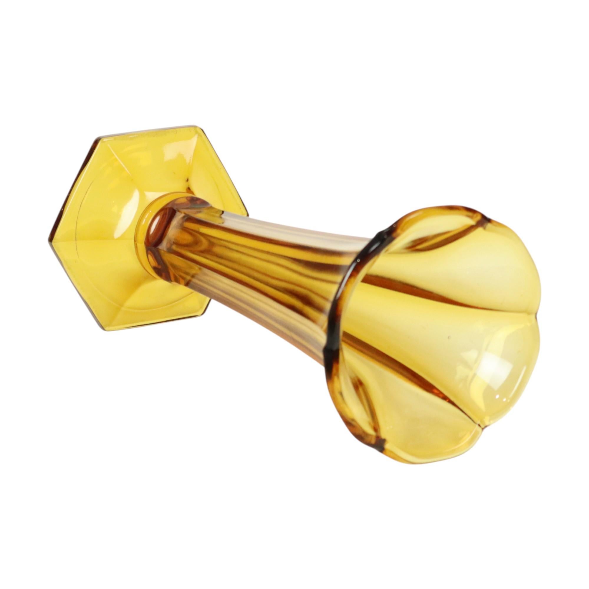 Metà XX secolo Vaso Luxval Ambra Américain 1935 Val Saint Lambert Art Deco in vendita