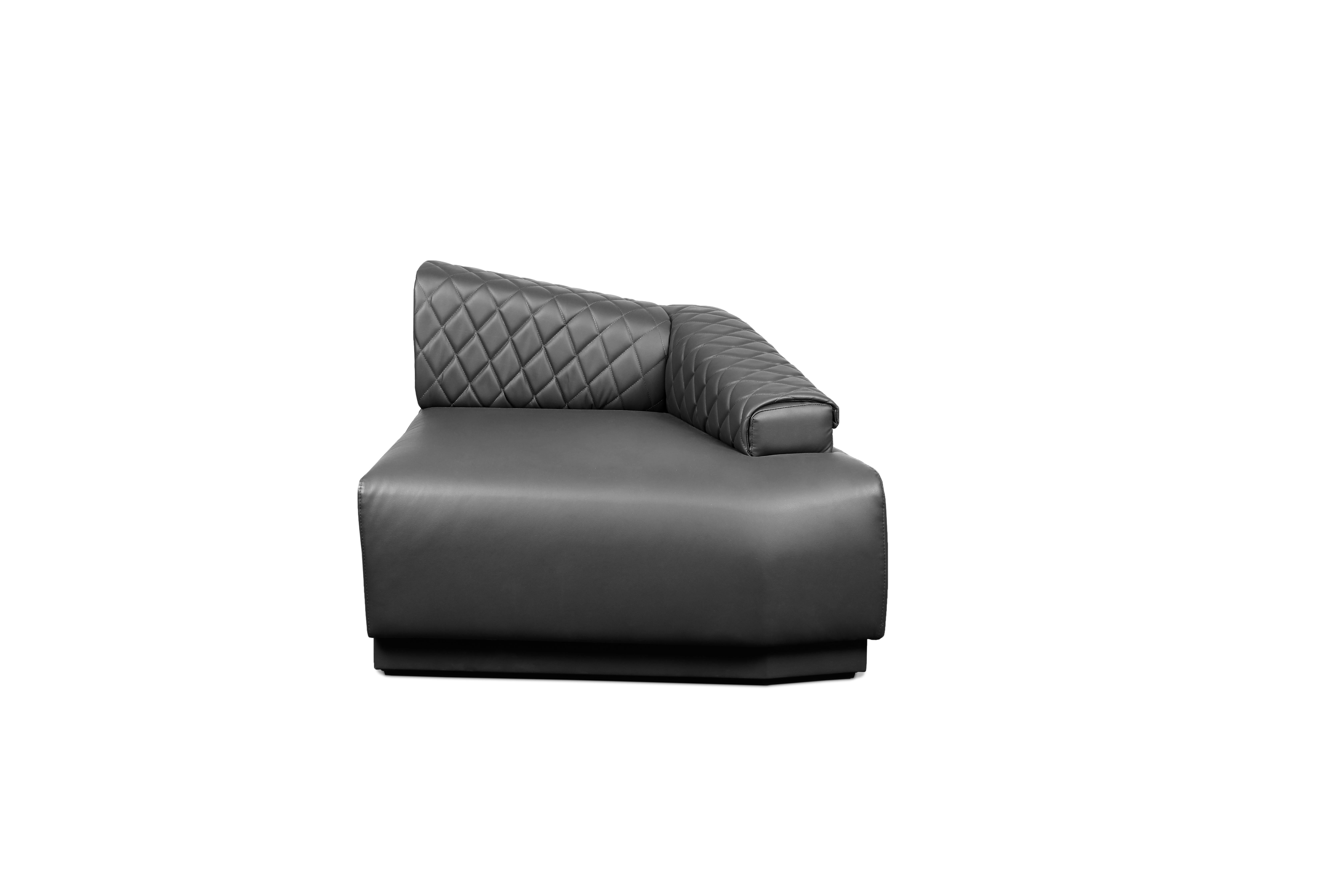 Anguis Sofa in Grey Synthetic Leather with Quilted Backrest and Wood Base For Sale 1