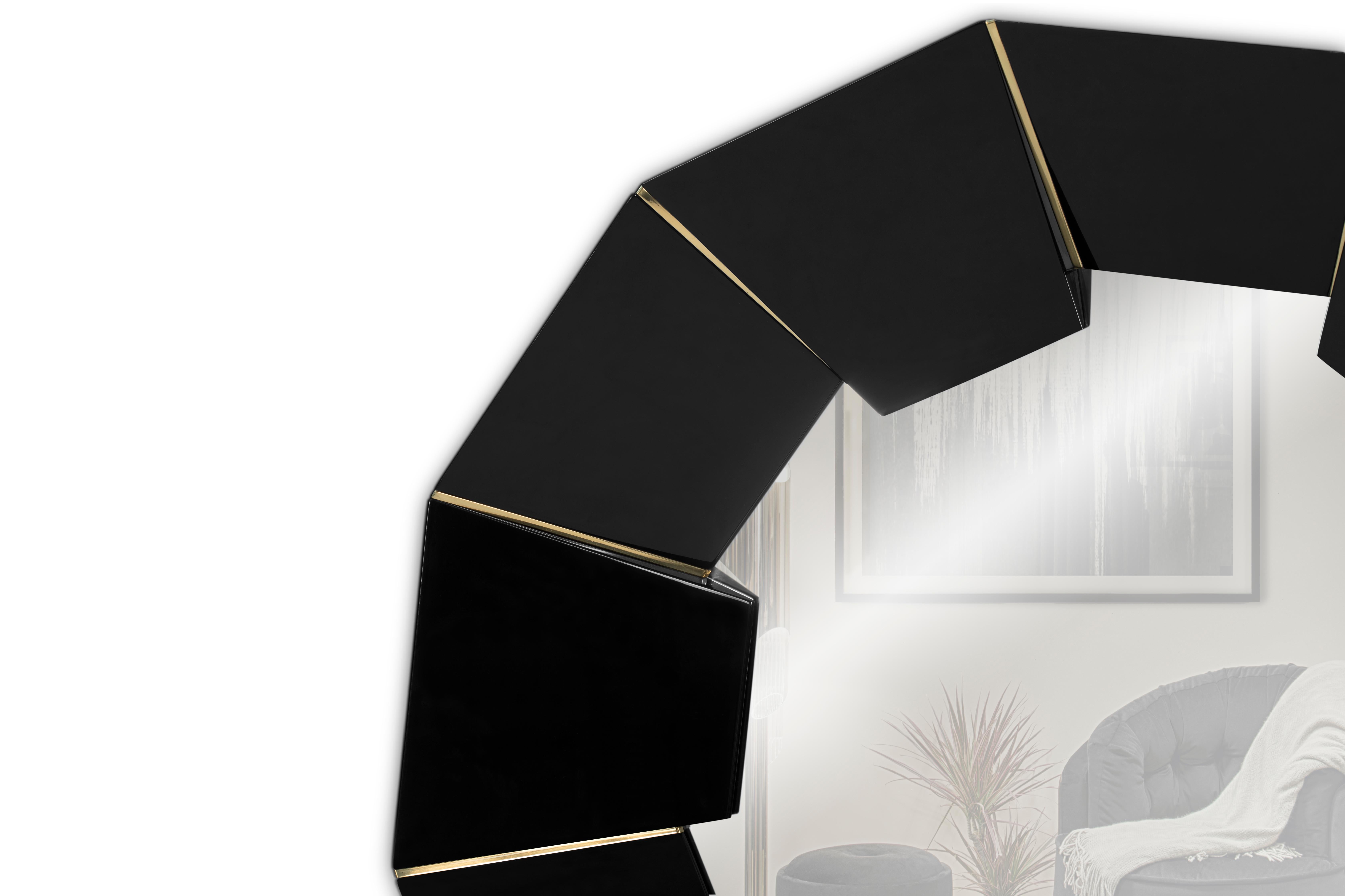 Modern Darian Mirror with Black Lacquer and Brass Detailed Frame For Sale