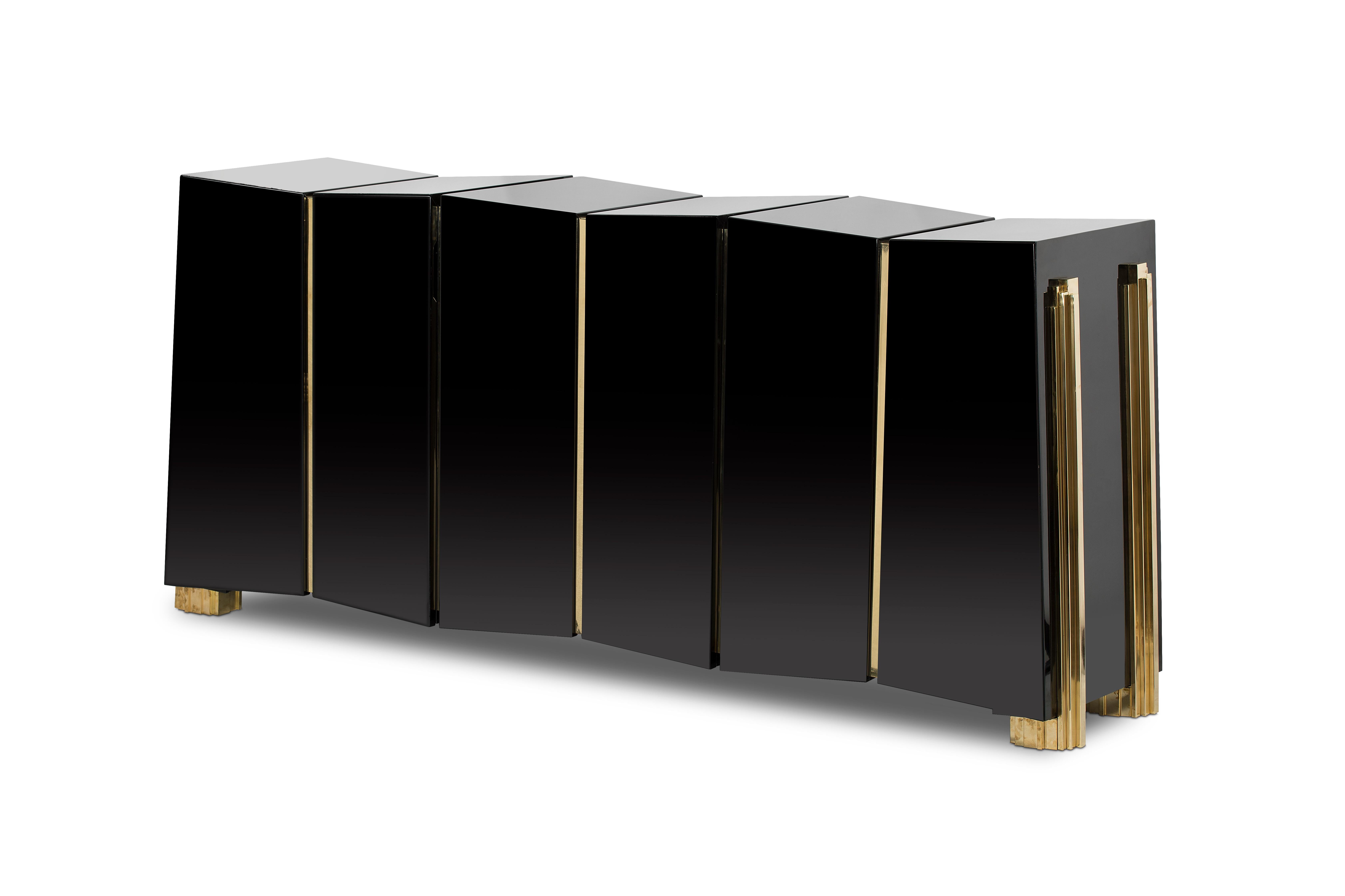 The Darian sideboard draws inspiration from the power of the shield and sphere of protection, as well as the dynamic from its irregular shape. A precise knowledge of production techniques and materials, each with different specialties, from