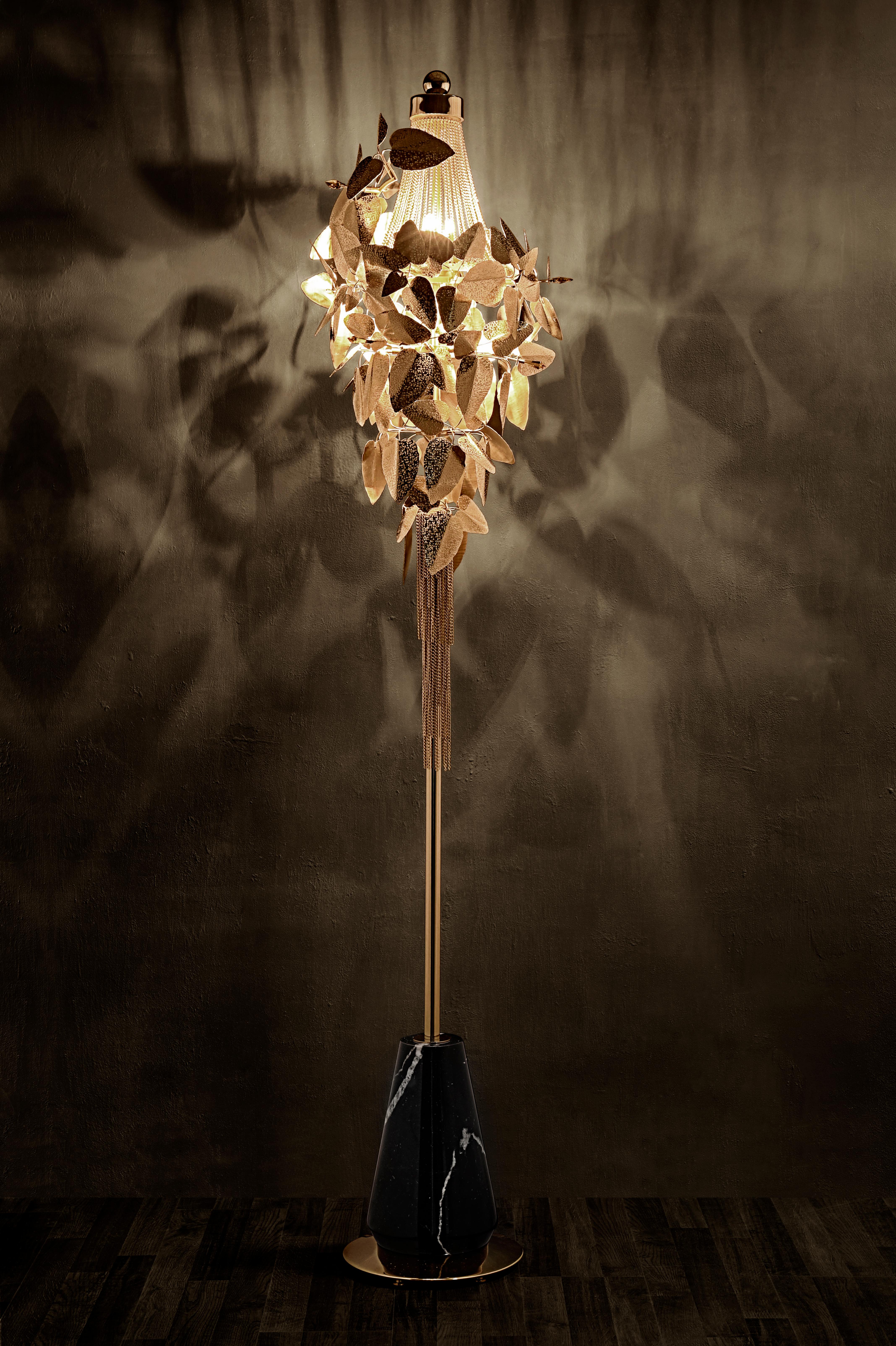 McQueen Floor Lamp in Gold-Plated Brass, Marble and Swarovski Crystals In New Condition For Sale In New York, NY