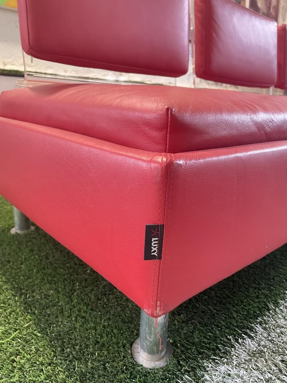 Italienische Modernität und Luxus  Design Sofa  Rotes Leder   1990s im Angebot 4