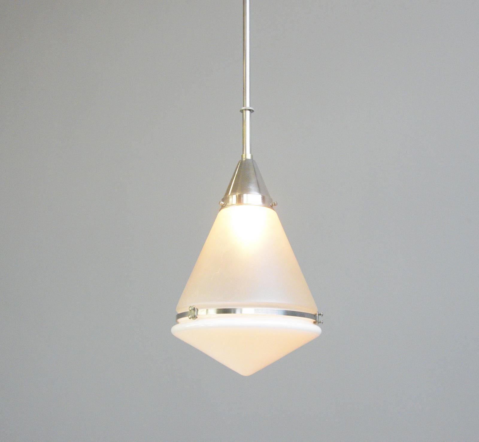 Luzette Pendant Light by Peter Behrens for Siemens circa 1920s In Good Condition For Sale In Gloucester, GB
