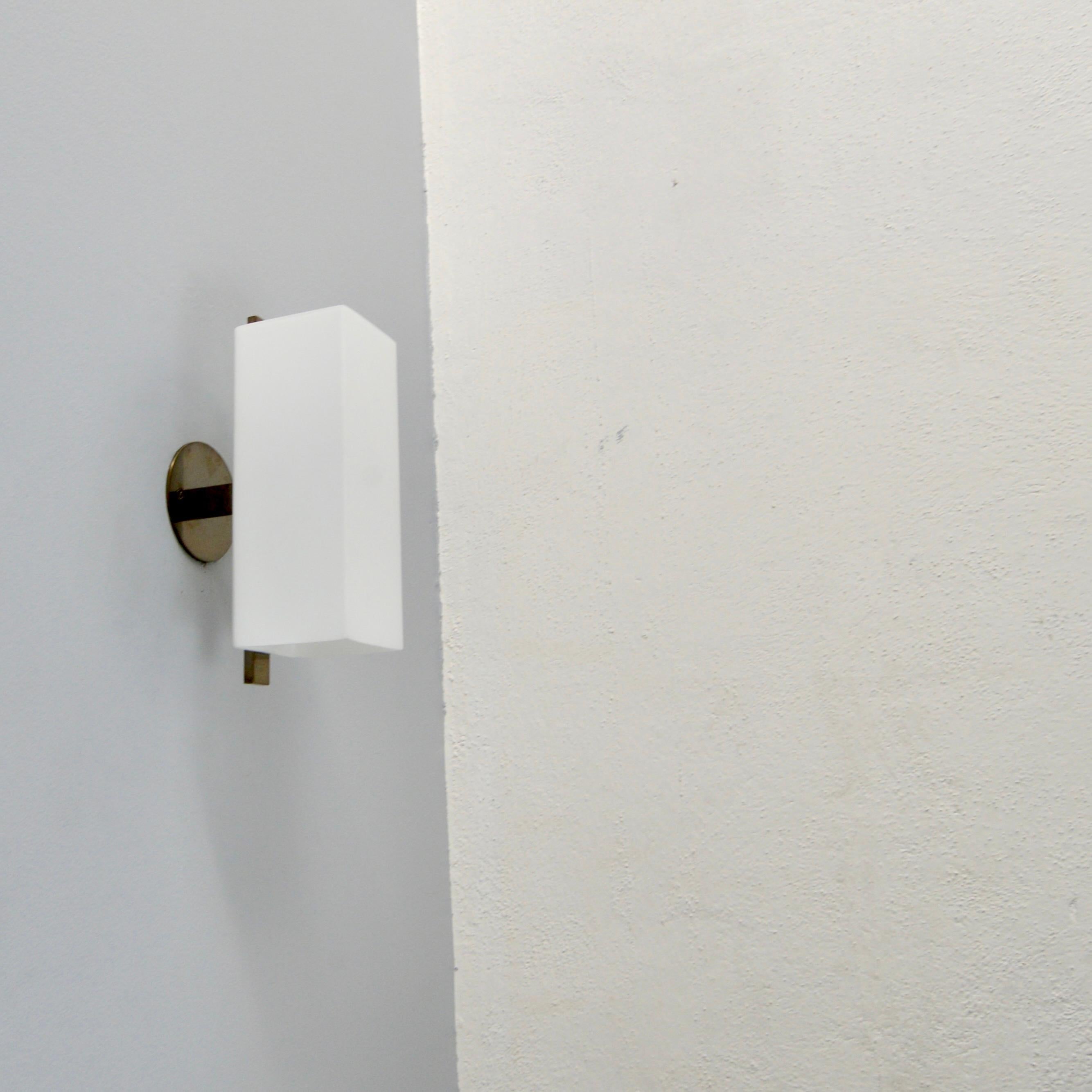Patinato LUZQT Sconce MD BRZ di Lumfardo Luminaires in vendita