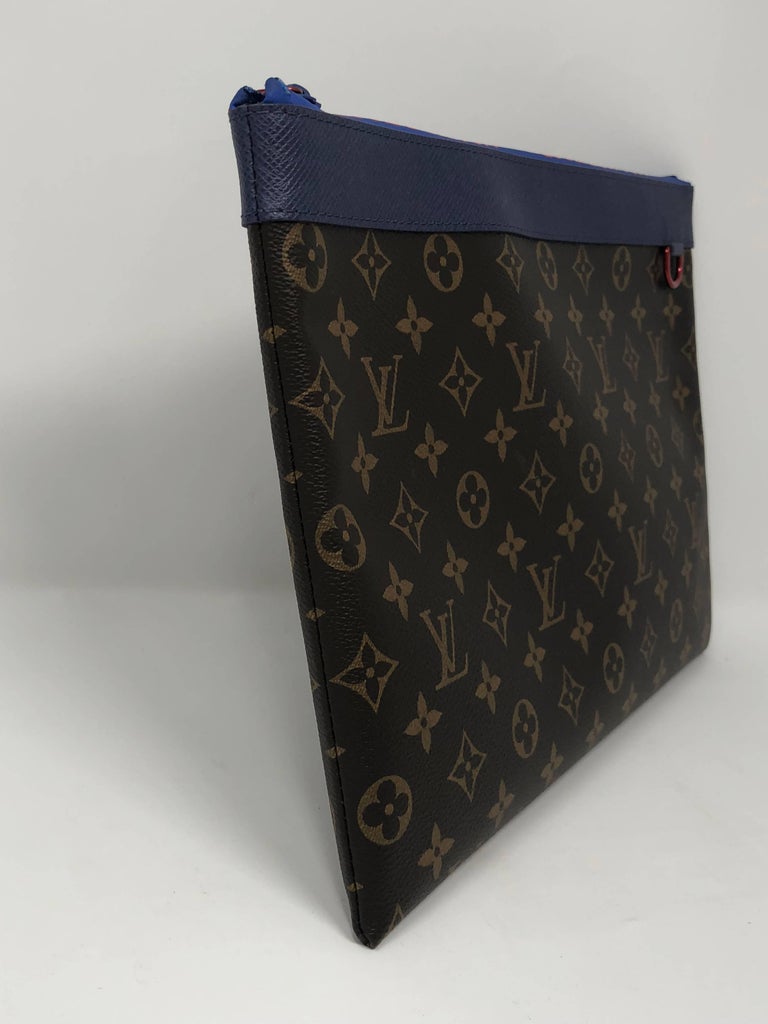 Lv Envelope Bag Black