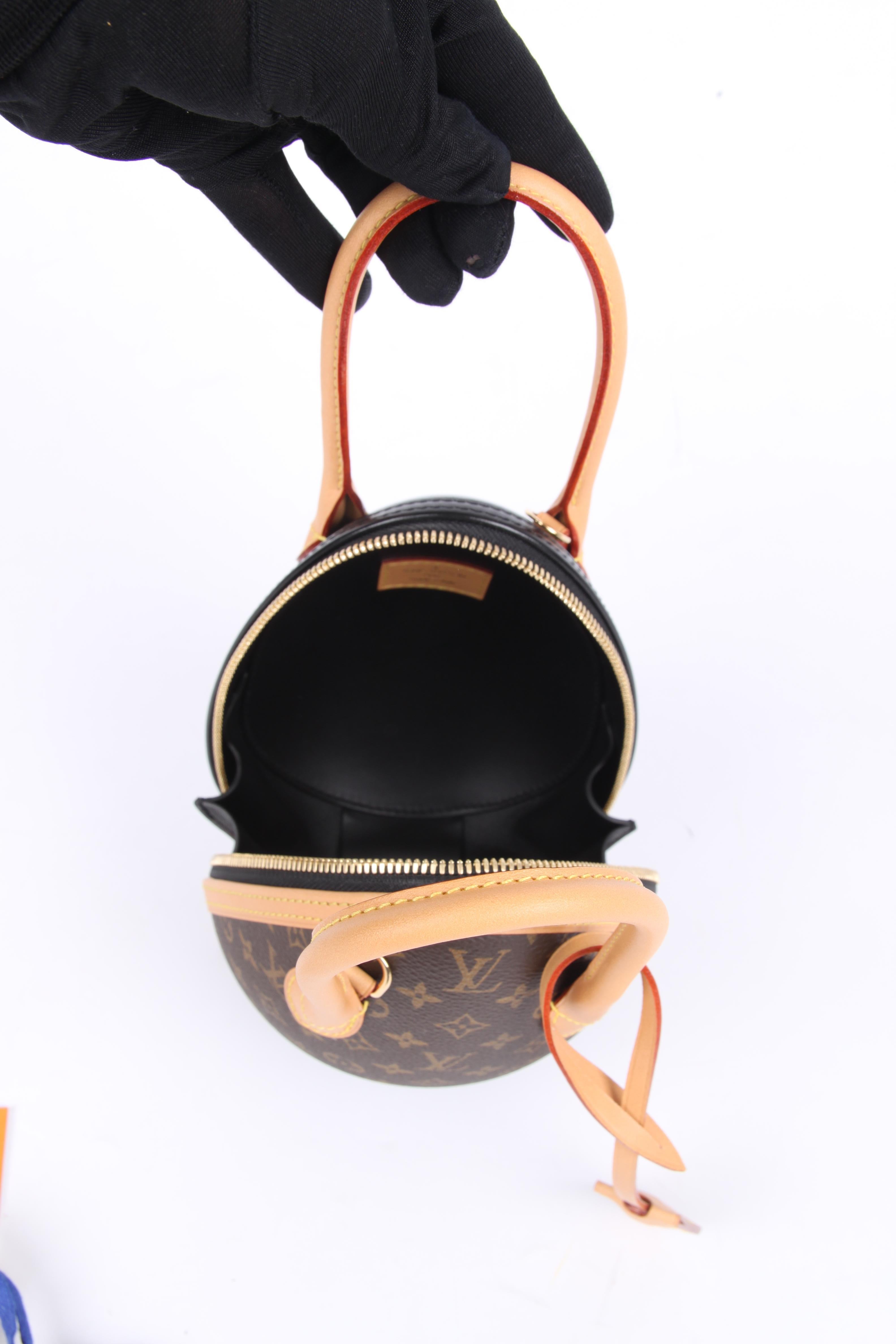 louis vuitton egg bag