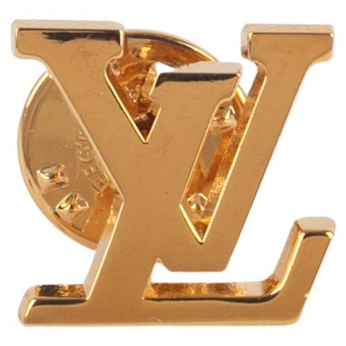 LV golden metal pin
s
