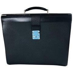 LV Pilot Men's Oural Ardoise Case