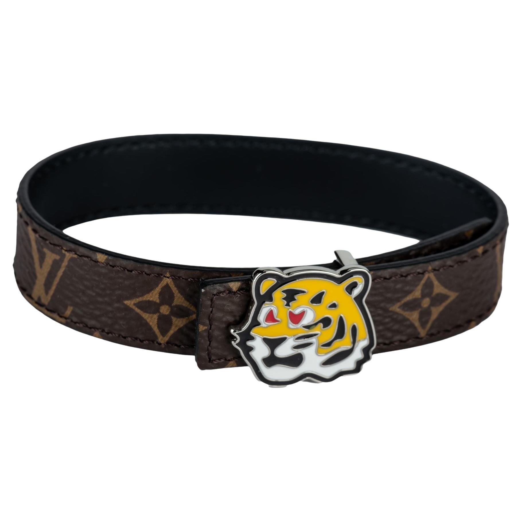 LV x Nigo NIB Bracelet réversible tigre en vente