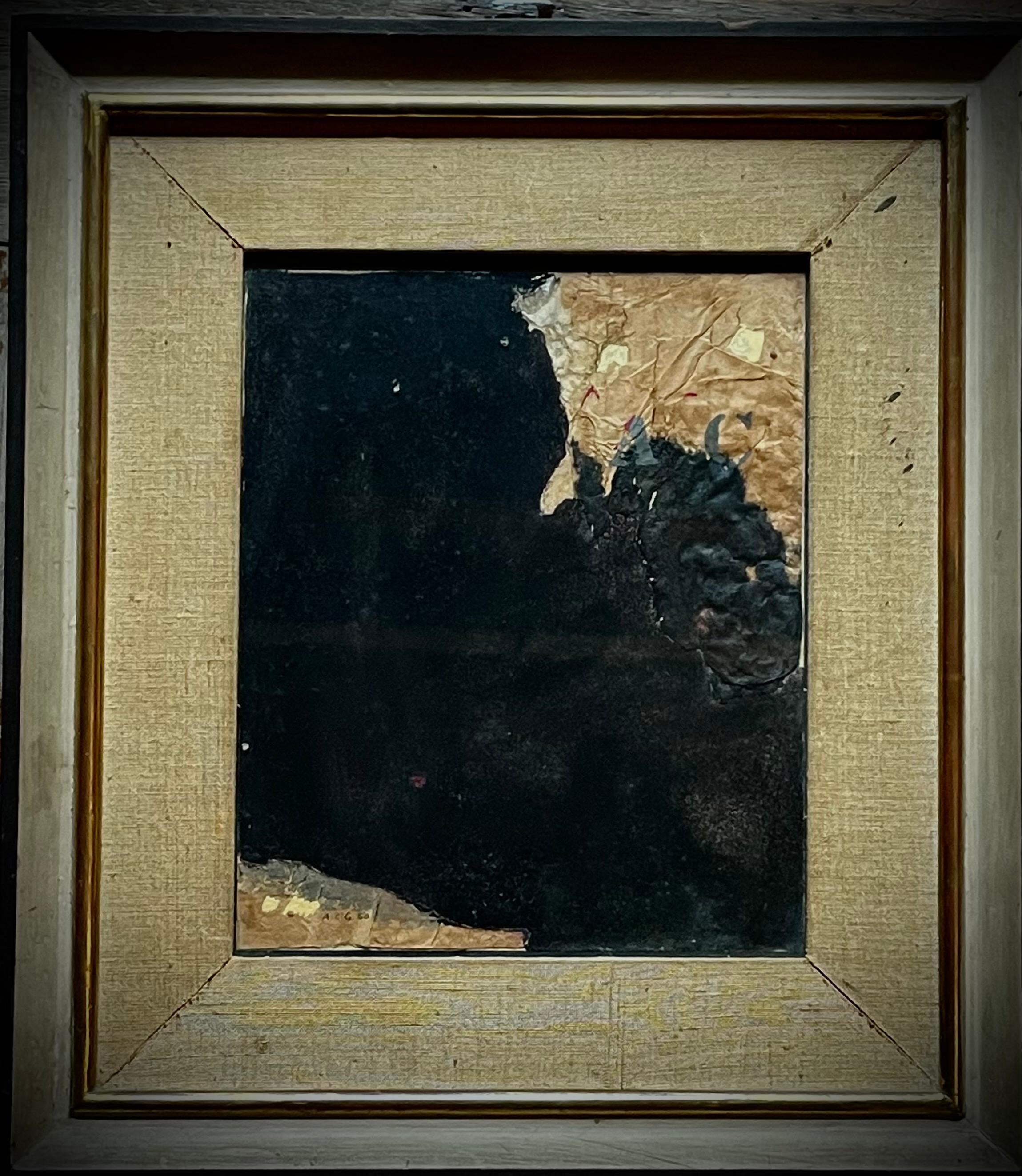 Álvar Carrillo Gil Abstract Painting - "Untitled" - Vertical abstract cardboard painting in black and gold.