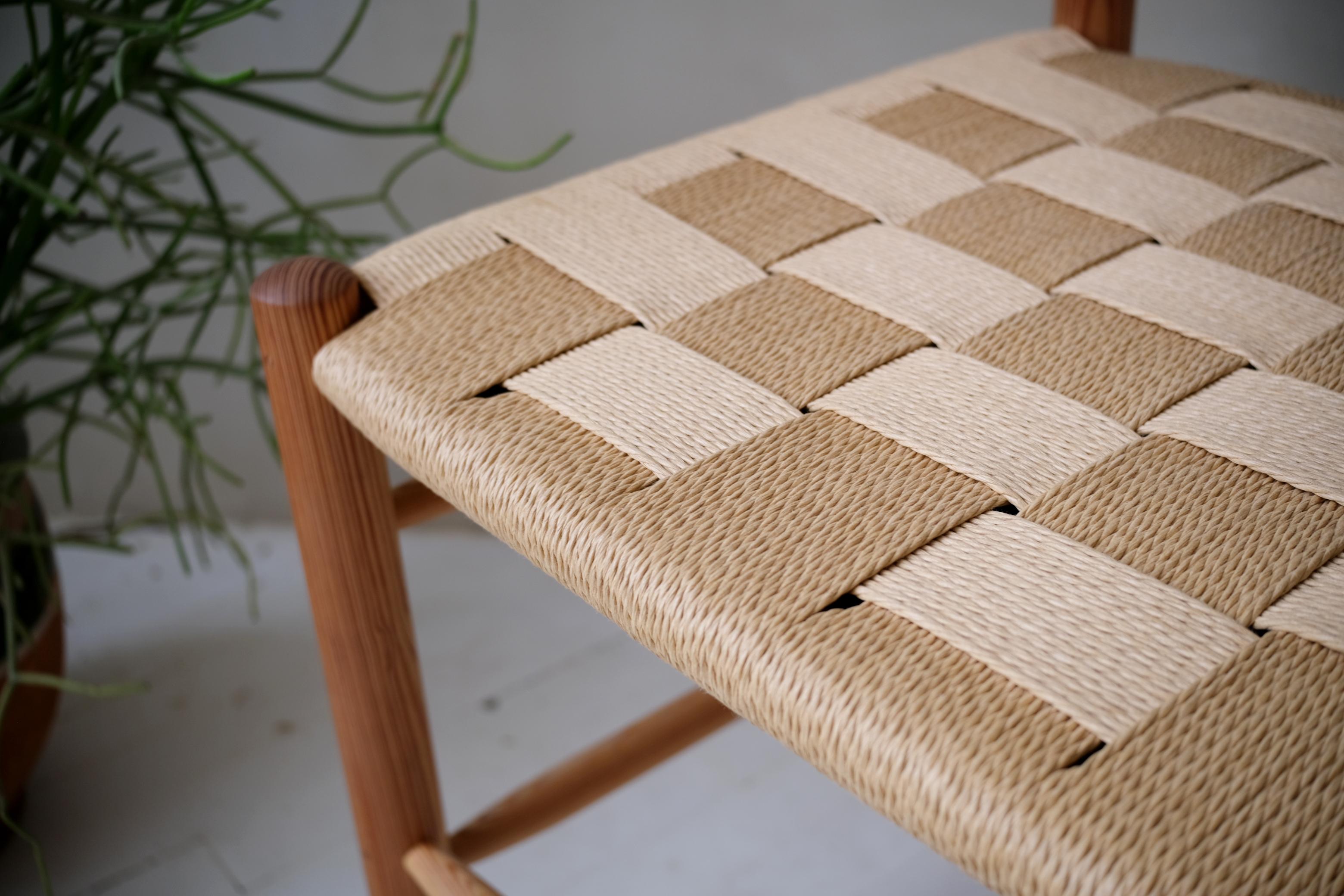 Hand-Crafted LW Chair 005 – Modern Handcrafted Shaker-style Solid Wood Dining Chair For Sale